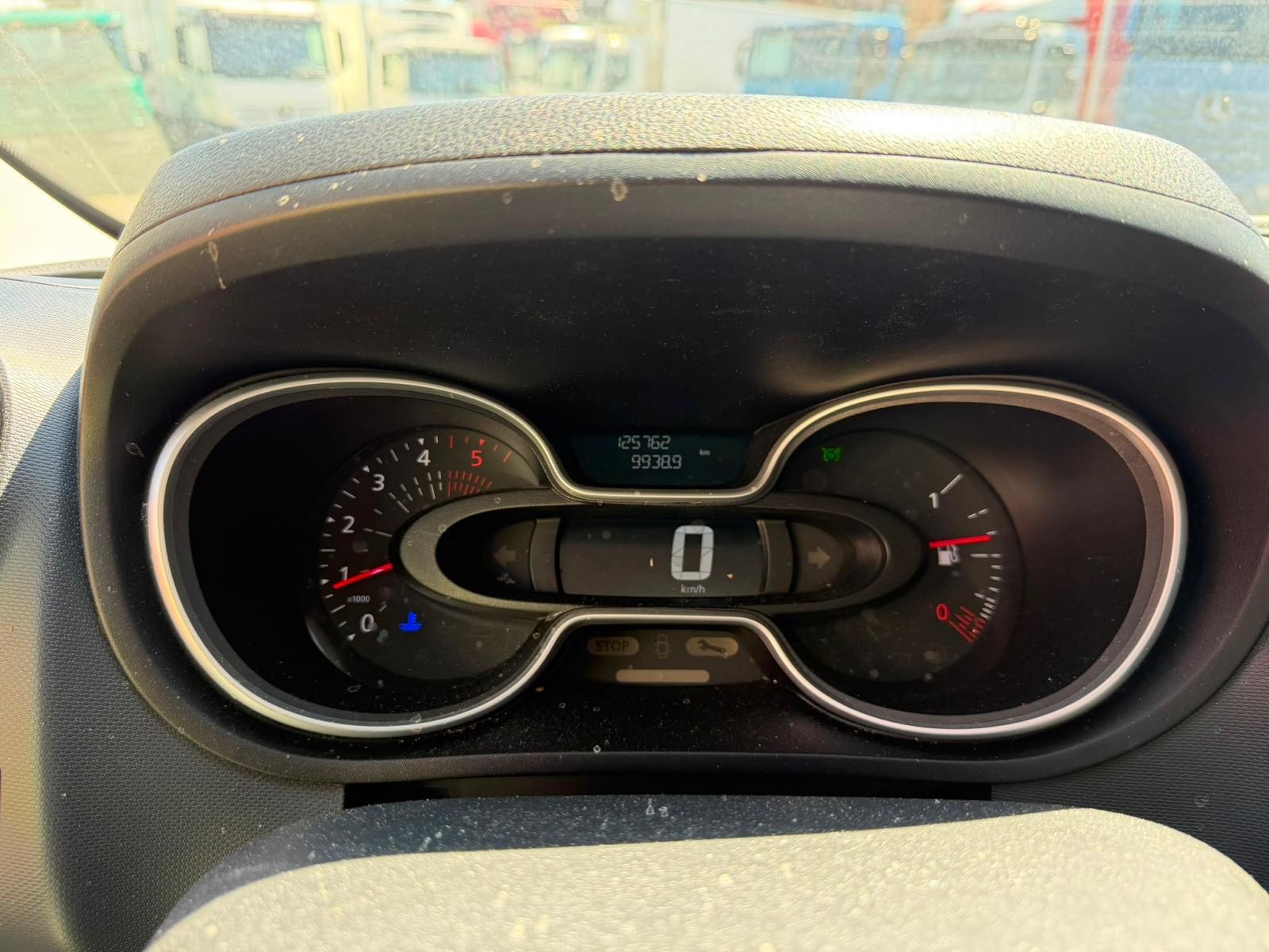 RENAULT Trafic 2.0 Energy dCi 120 3.0t Business L1H1-image-15
