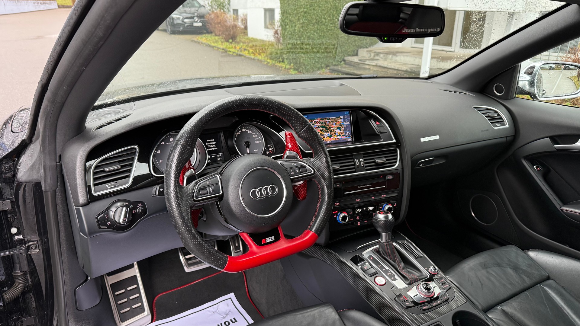 AUDI S5 Cabrio 3.0 TFSI quattro S-tronic-image-11