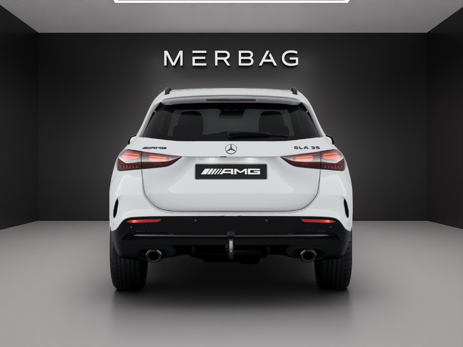 MERCEDES-BENZ GLA AMG 35 4Matic 8G-DCT-image-2