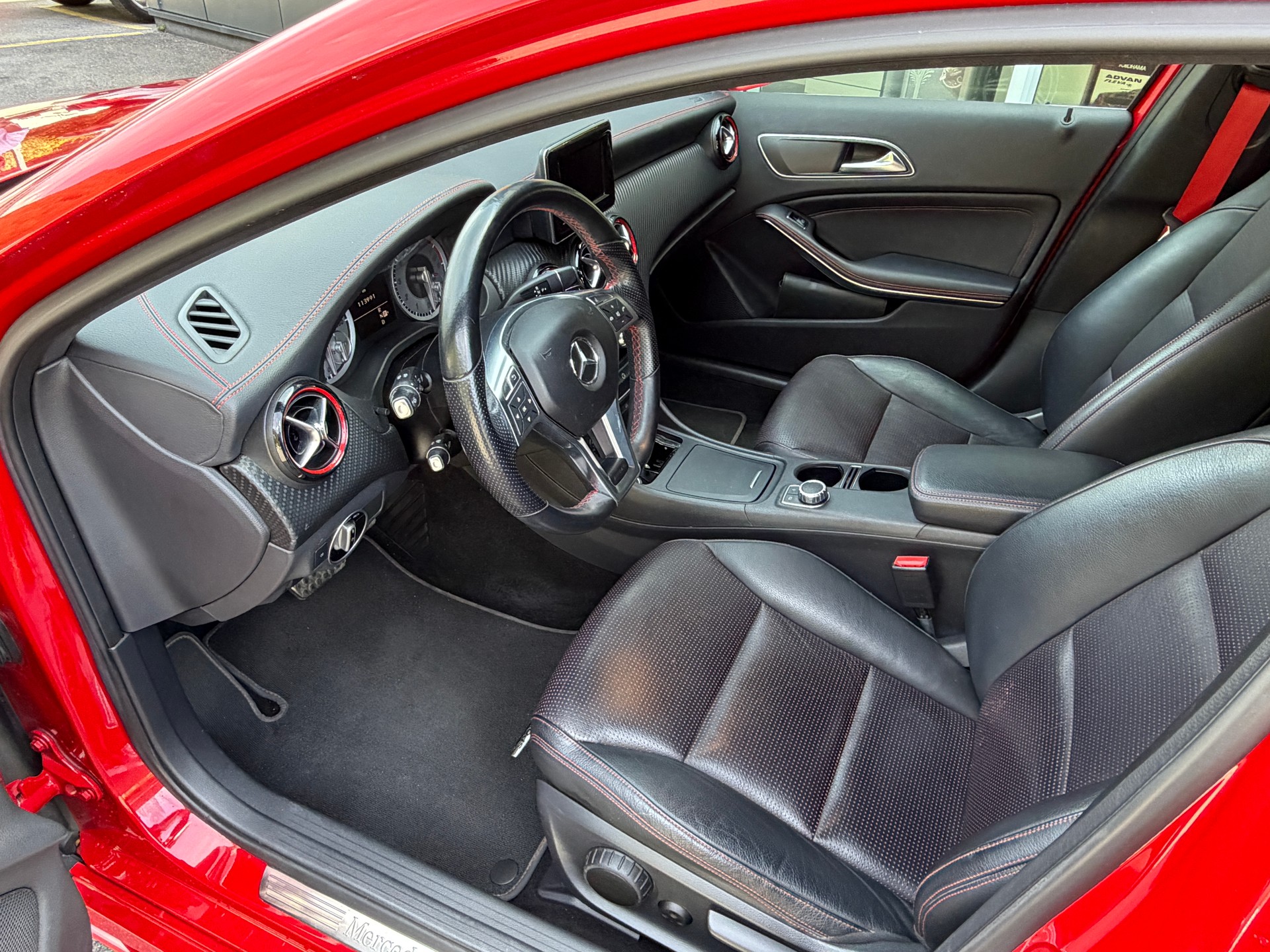 MERCEDES-BENZ A 250 Sport 7G-DCT-image-7