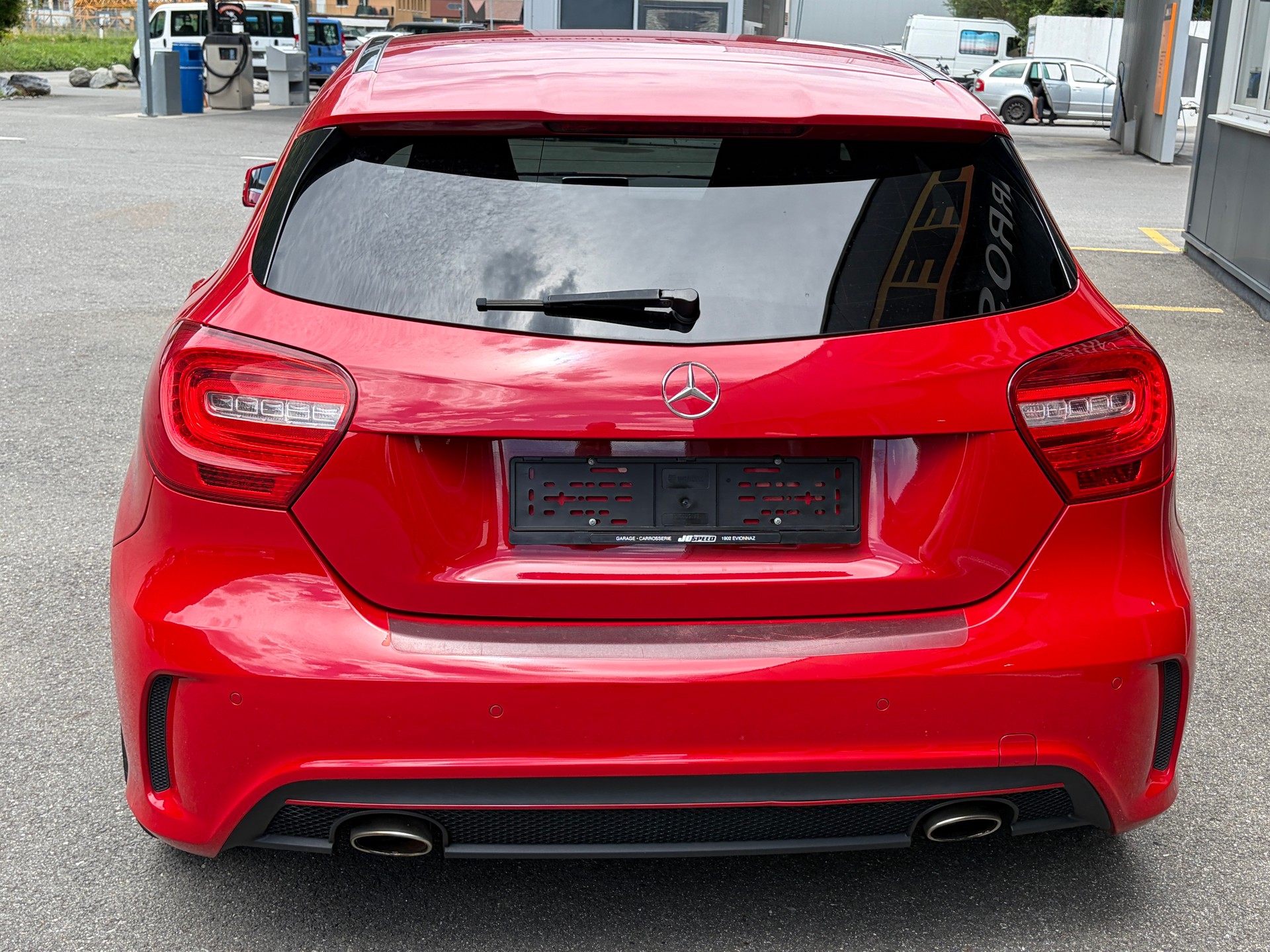 MERCEDES-BENZ A 250 Sport 7G-DCT-image-4