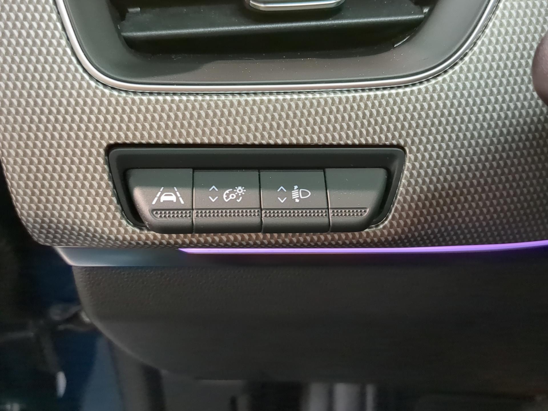 RENAULT Arkana 1.6 E-Tech Intens-image-18