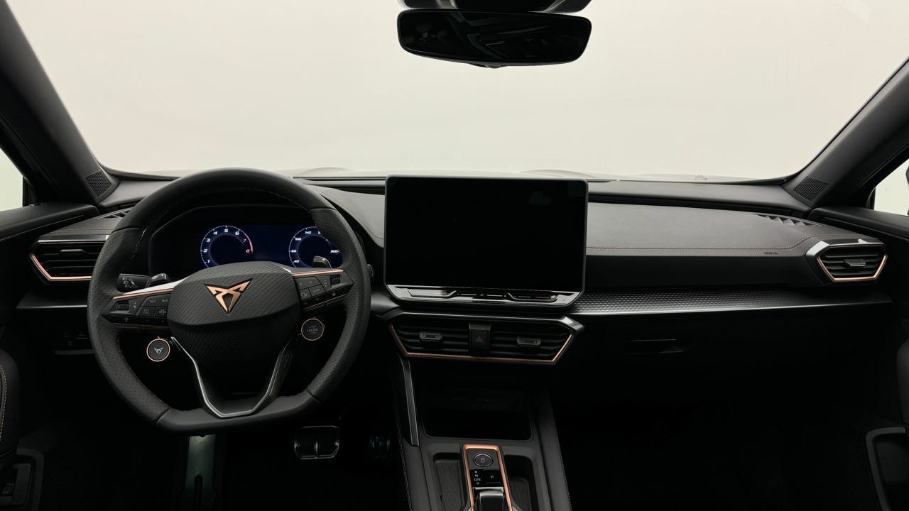 CUPRA Formentor 2.0TSI VZ Black Edtion-image-5