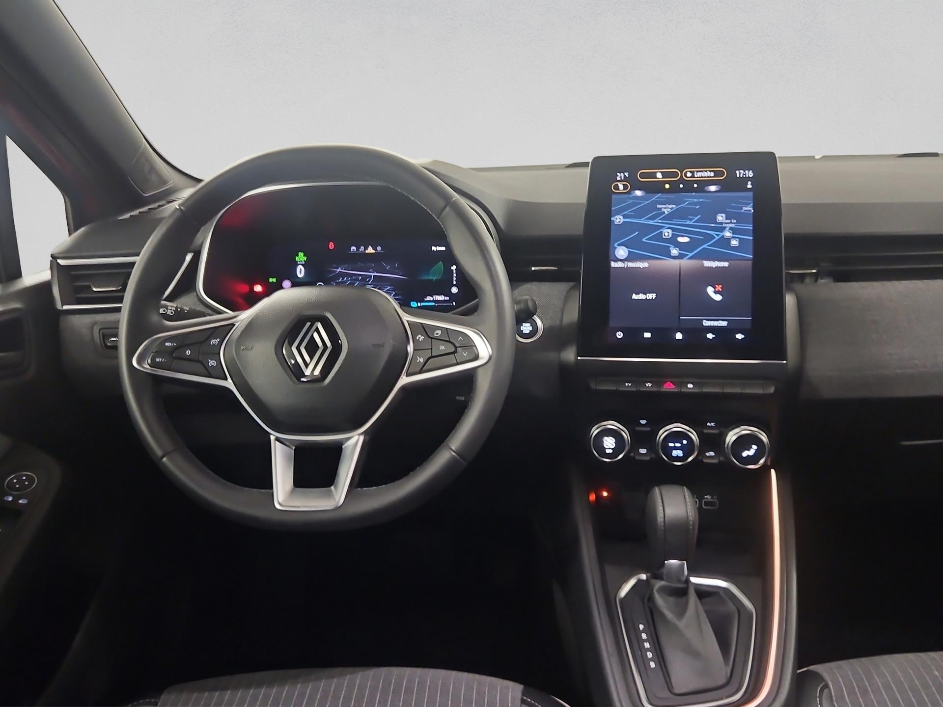 RENAULT Clio 1.6 E-Tech Techno-image-12