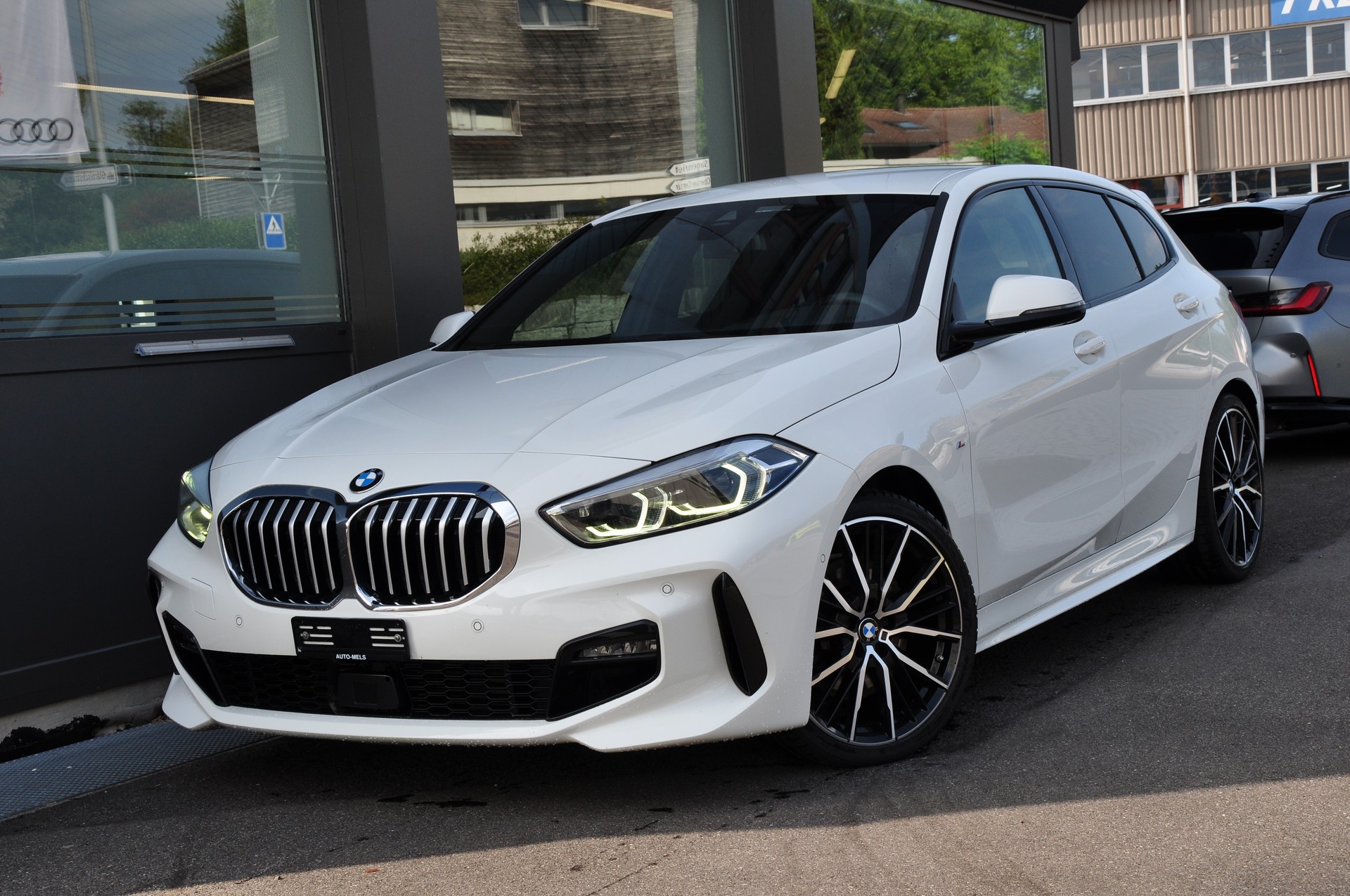 BMW 120d xDrive Steptronic Pure M Sport-image-2