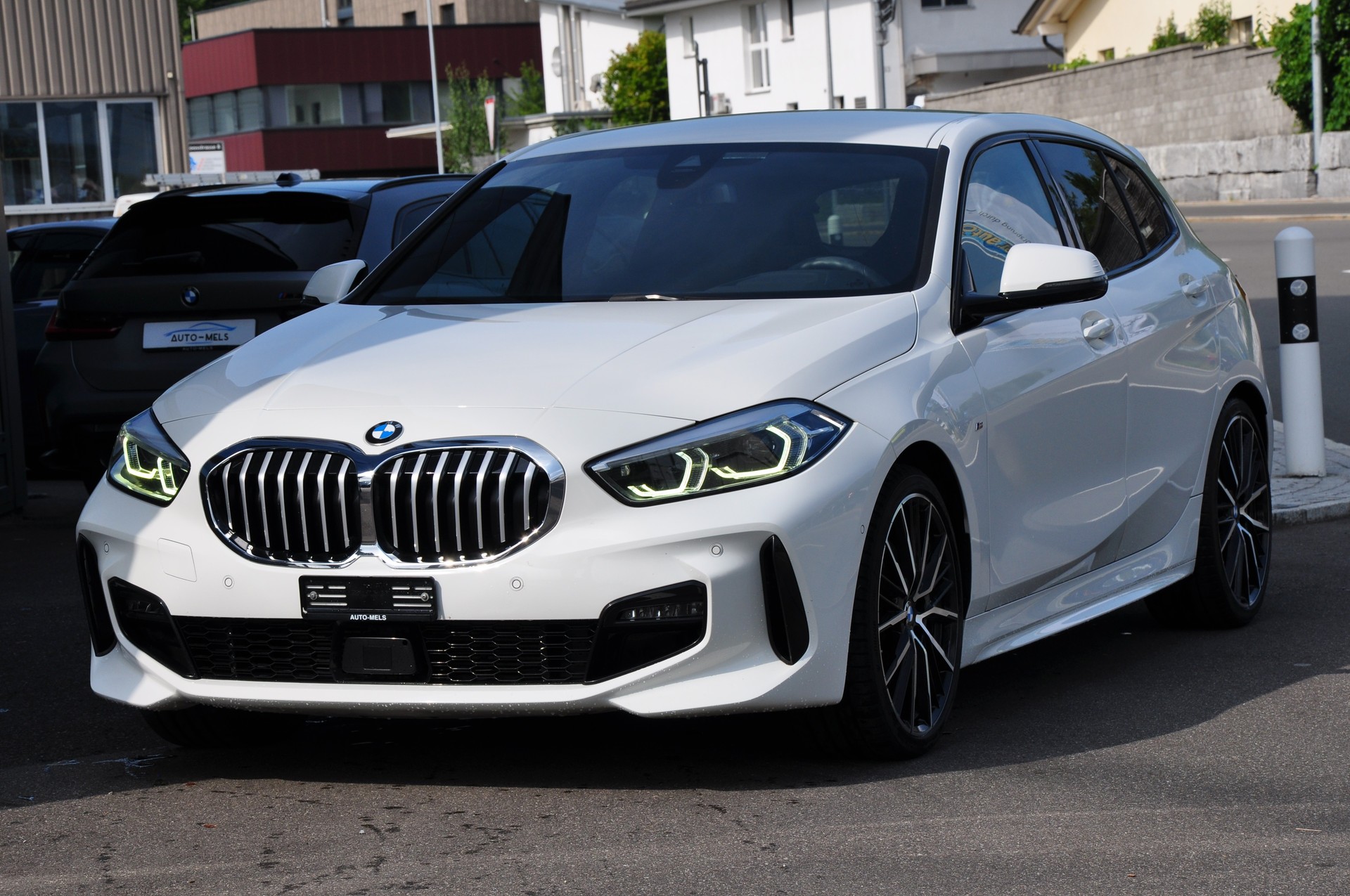 BMW 120d xDrive Steptronic Pure M Sport-image-14