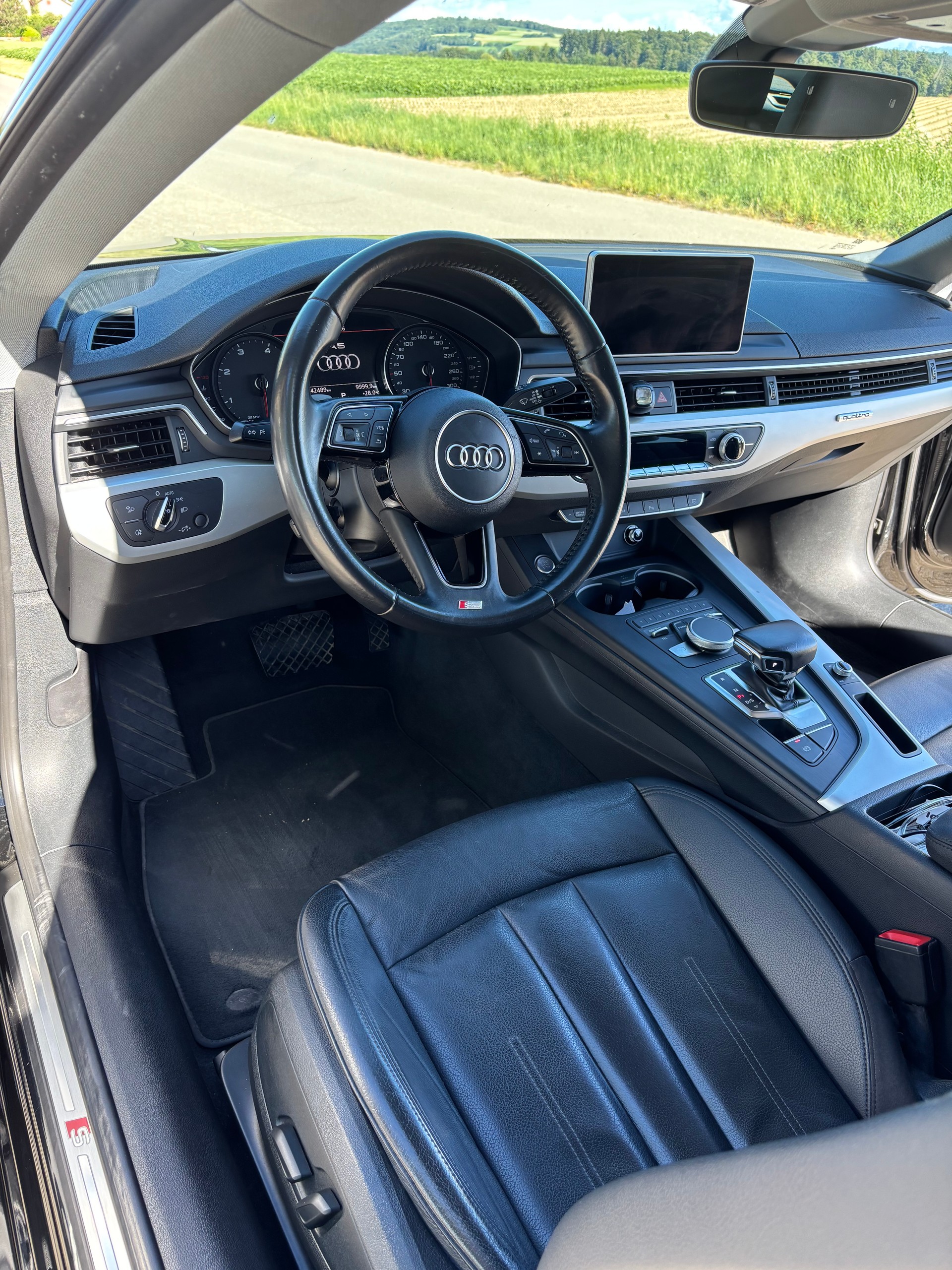 AUDI A5-image-2