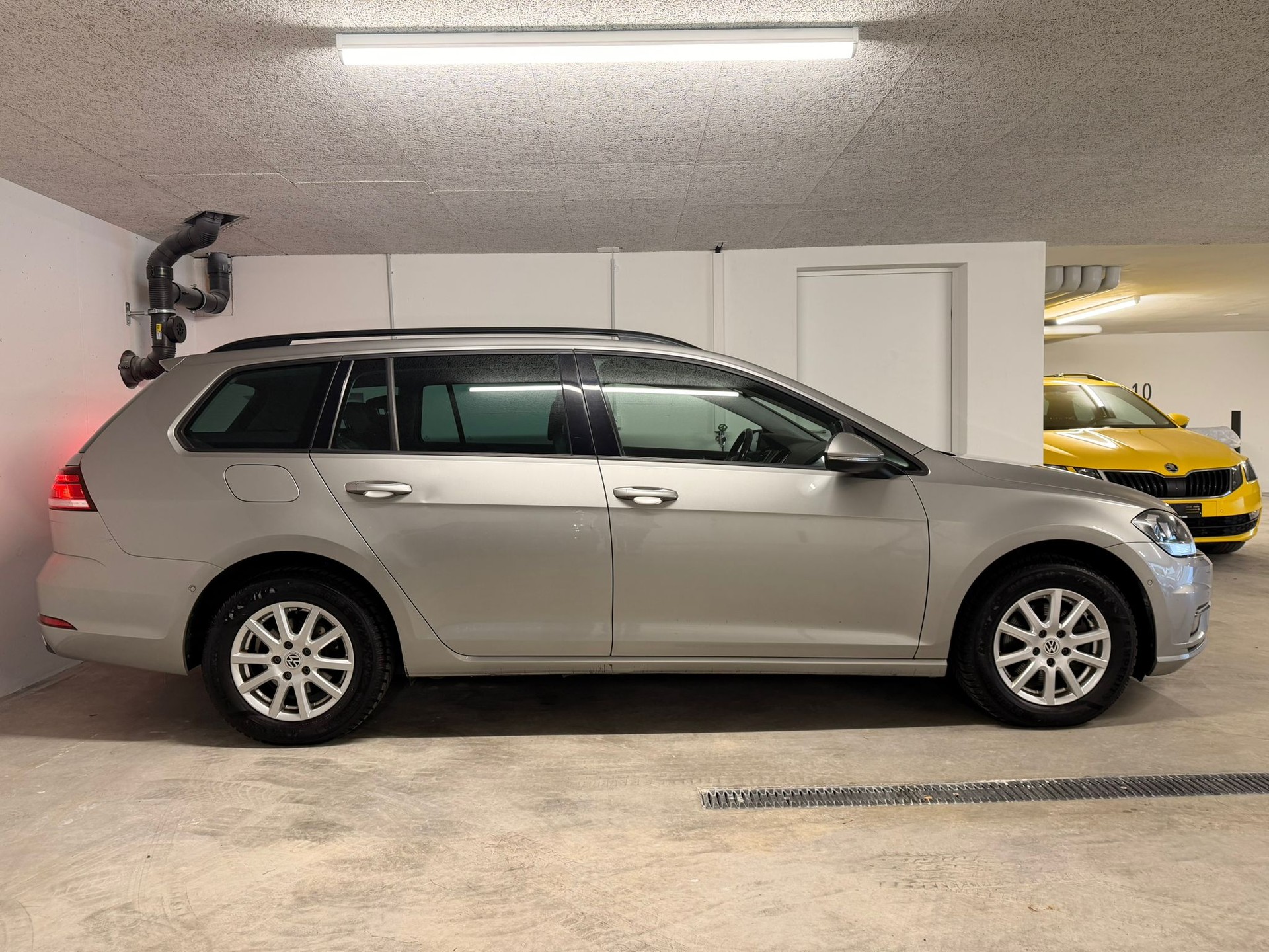 VW Variant 1.6TDI / DSG-image-7