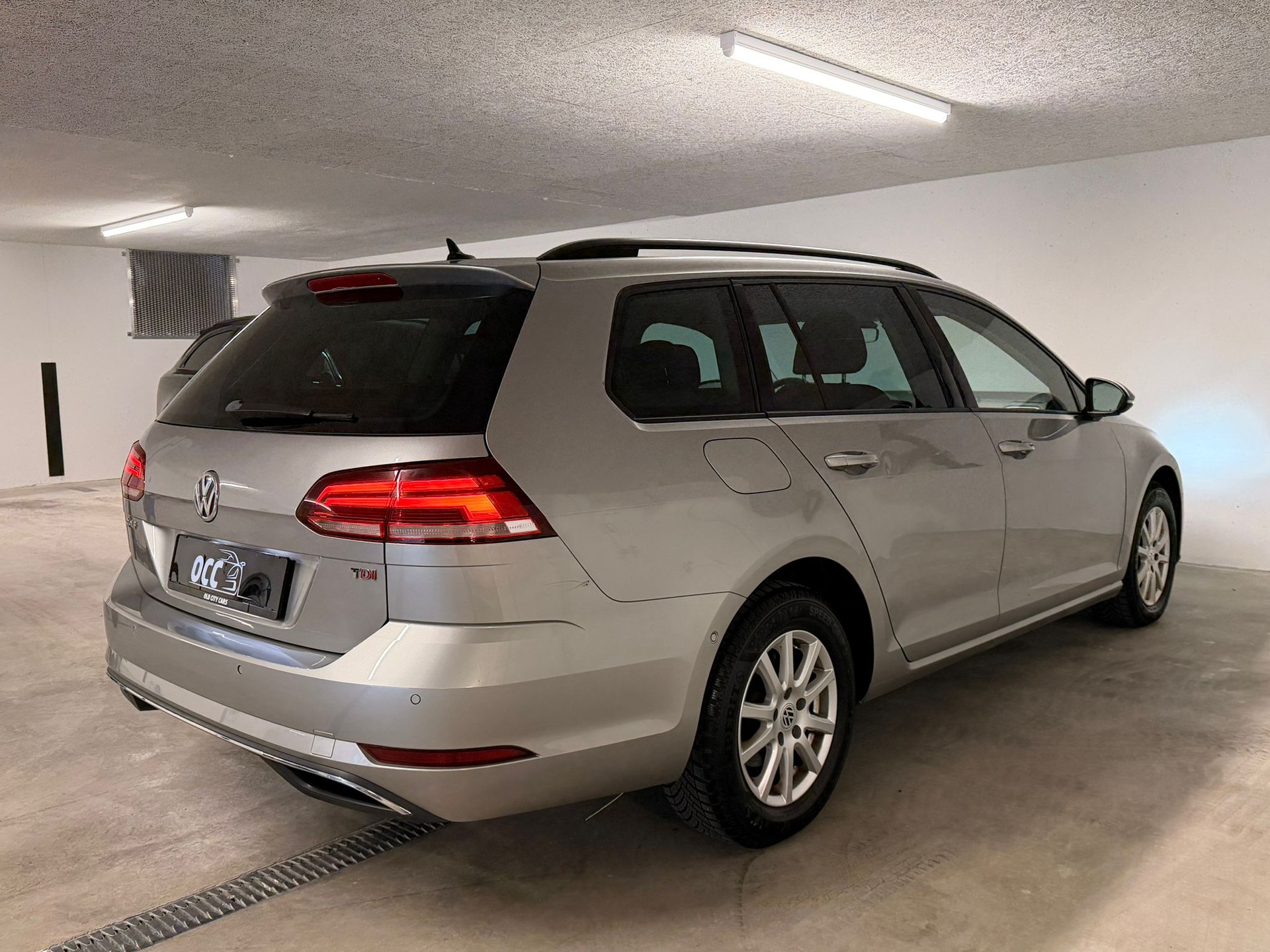 VW Variant 1.6TDI / DSG-image-6
