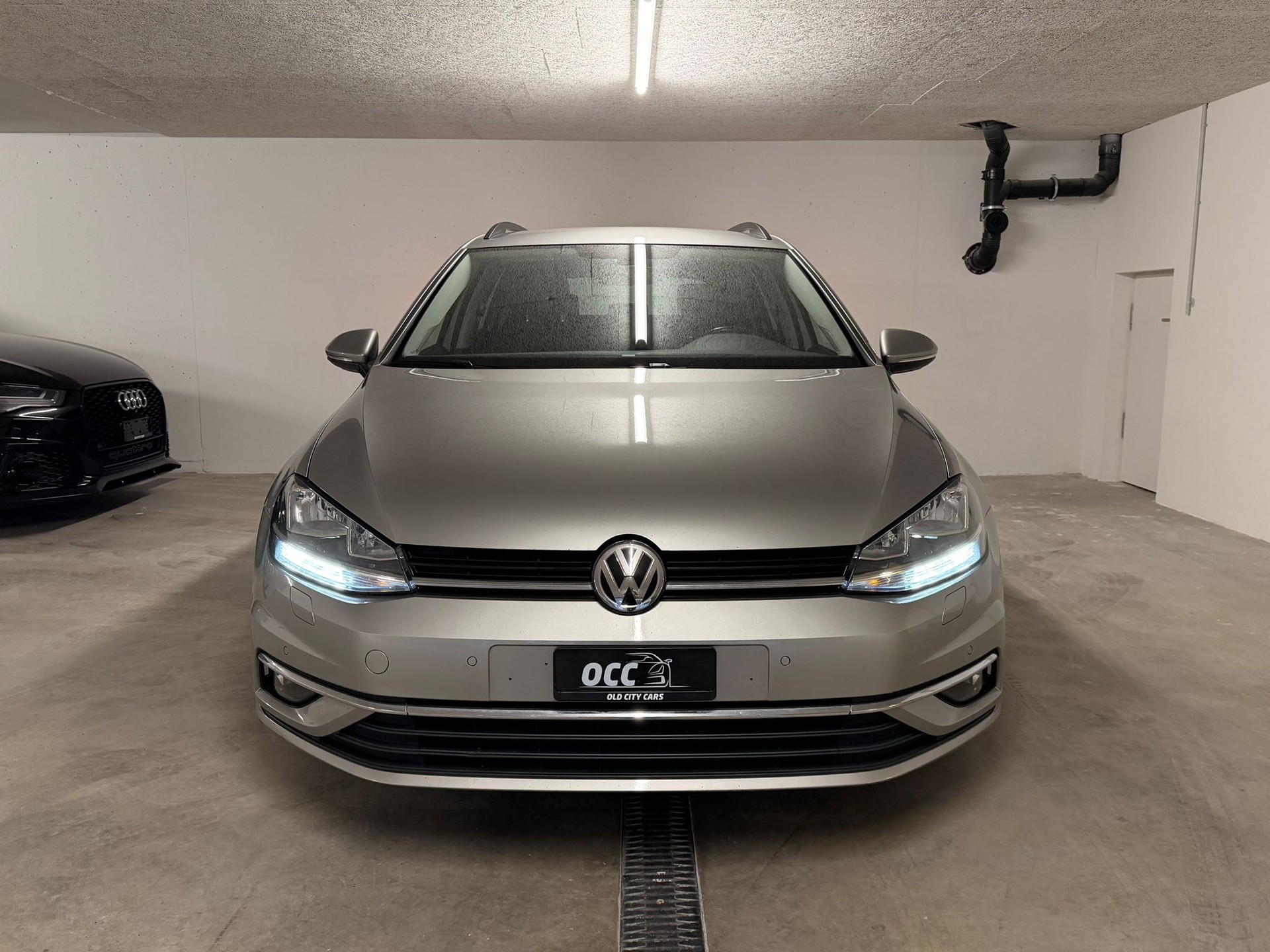 VW Variant 1.6TDI / DSG-image-1