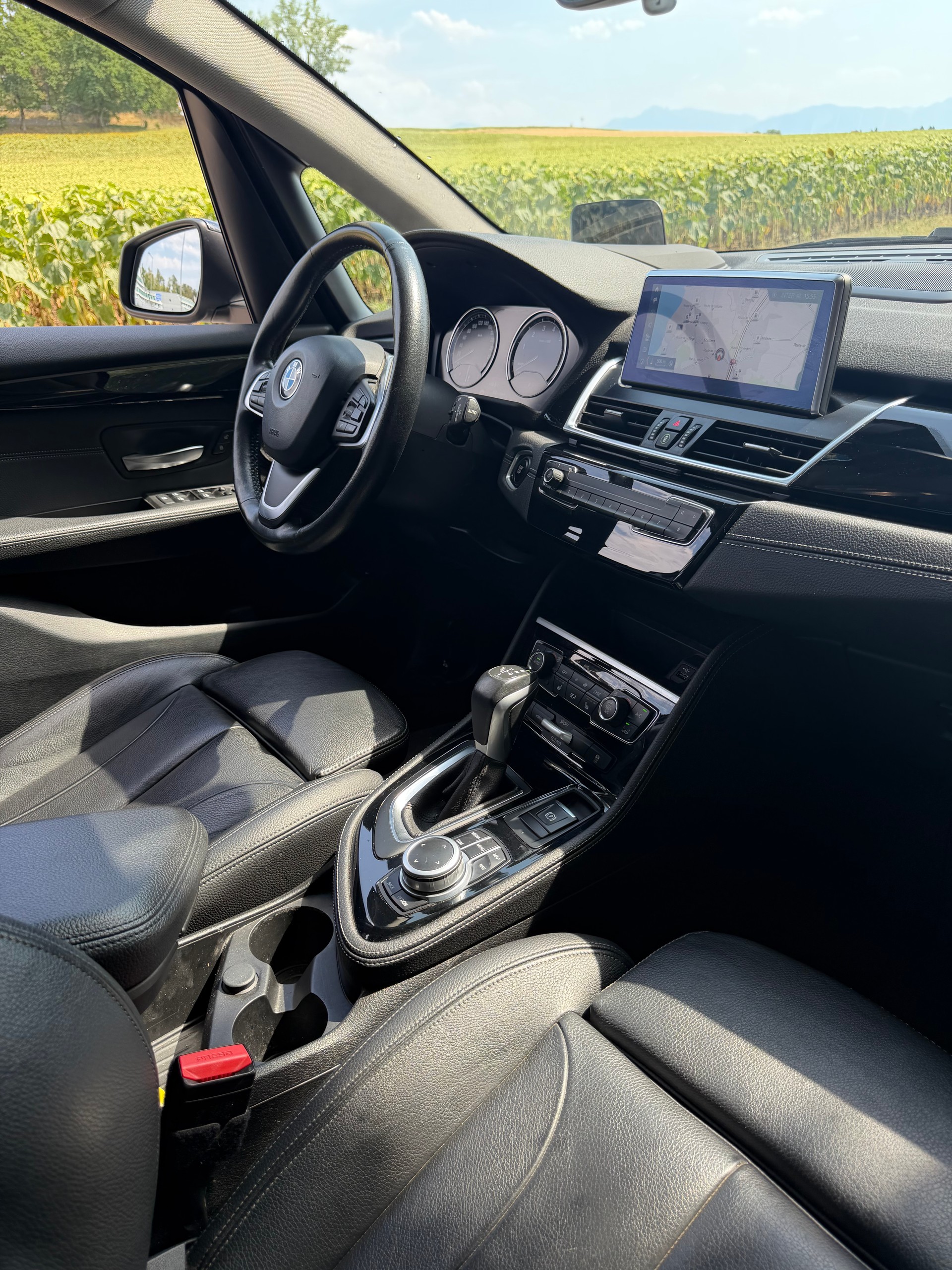 BMW 225xe iPerformance Active Tourer Steptronic Luxury Line-image-12