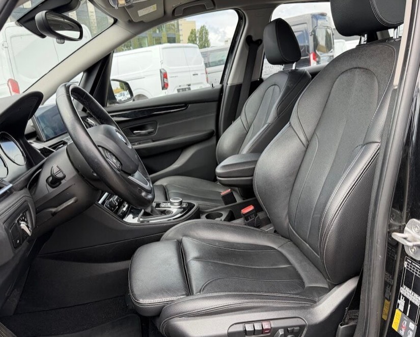 BMW 225xe iPerformance Active Tourer Steptronic Luxury Line-image-5