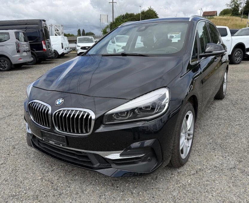 BMW 225xe iPerformance Active Tourer Steptronic Luxury Line-image-1
