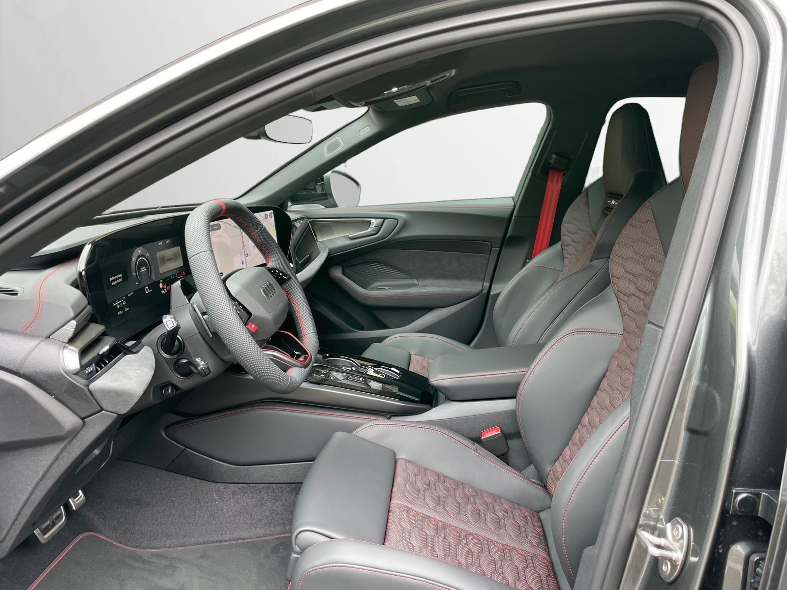 AUDI RS 5 Avant TFSI 470 kW Tiptronic quattro-image-4