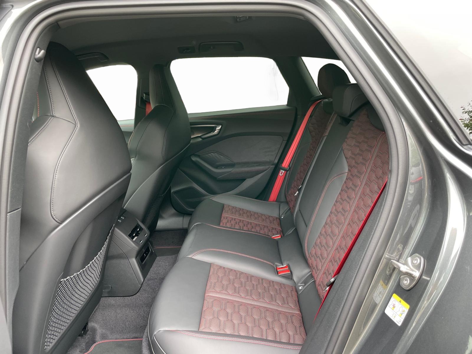 AUDI RS 5 Avant TFSI 470 kW Tiptronic quattro-image-6