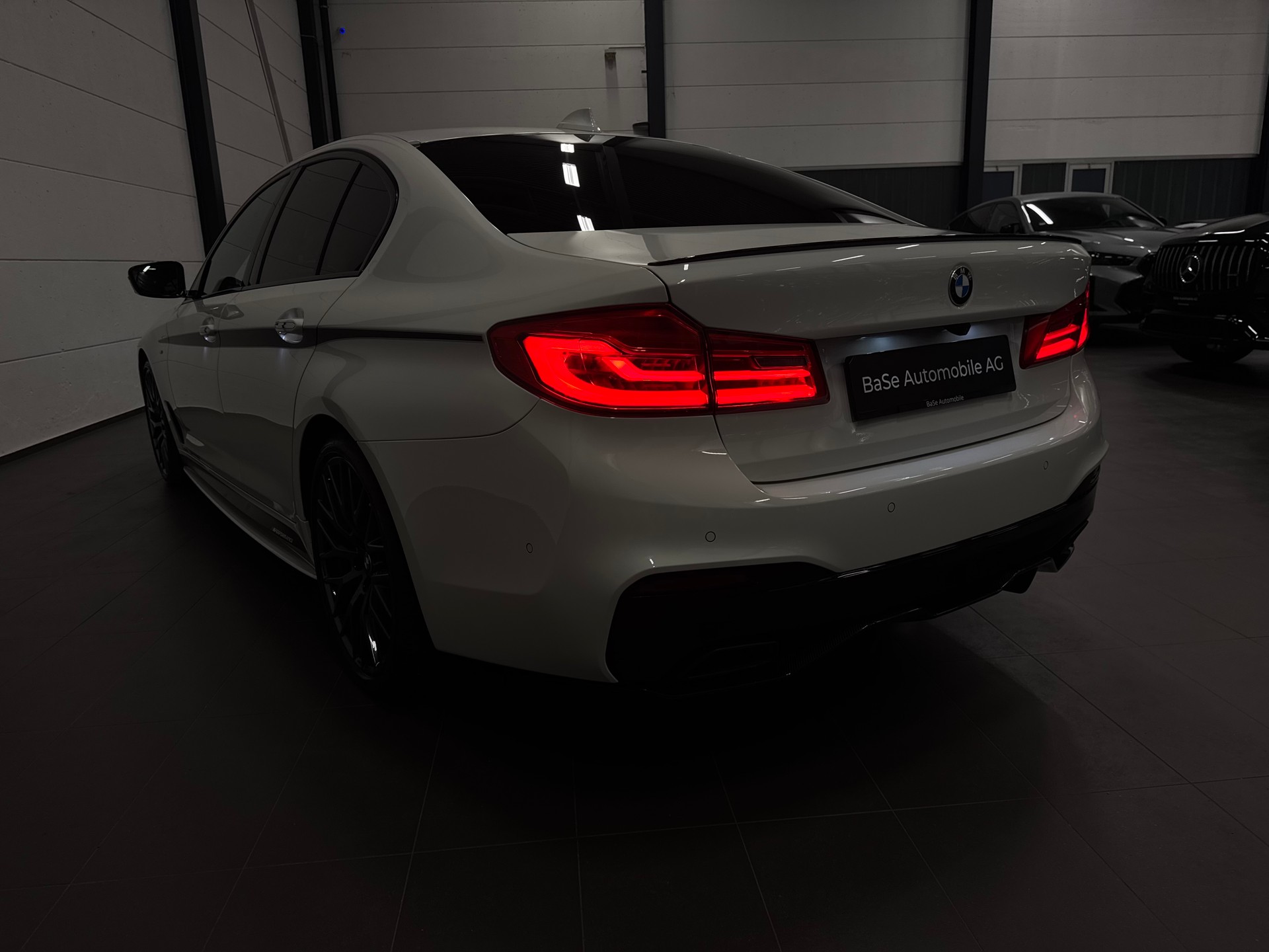 BMW 520d xDrive Steptronic M Paket-image-15