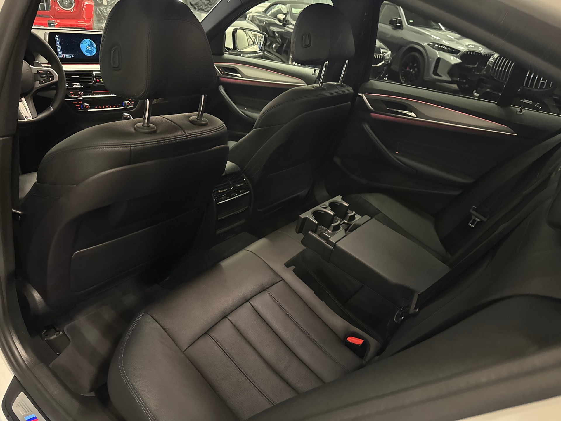 BMW 520d xDrive Steptronic M Paket-image-21