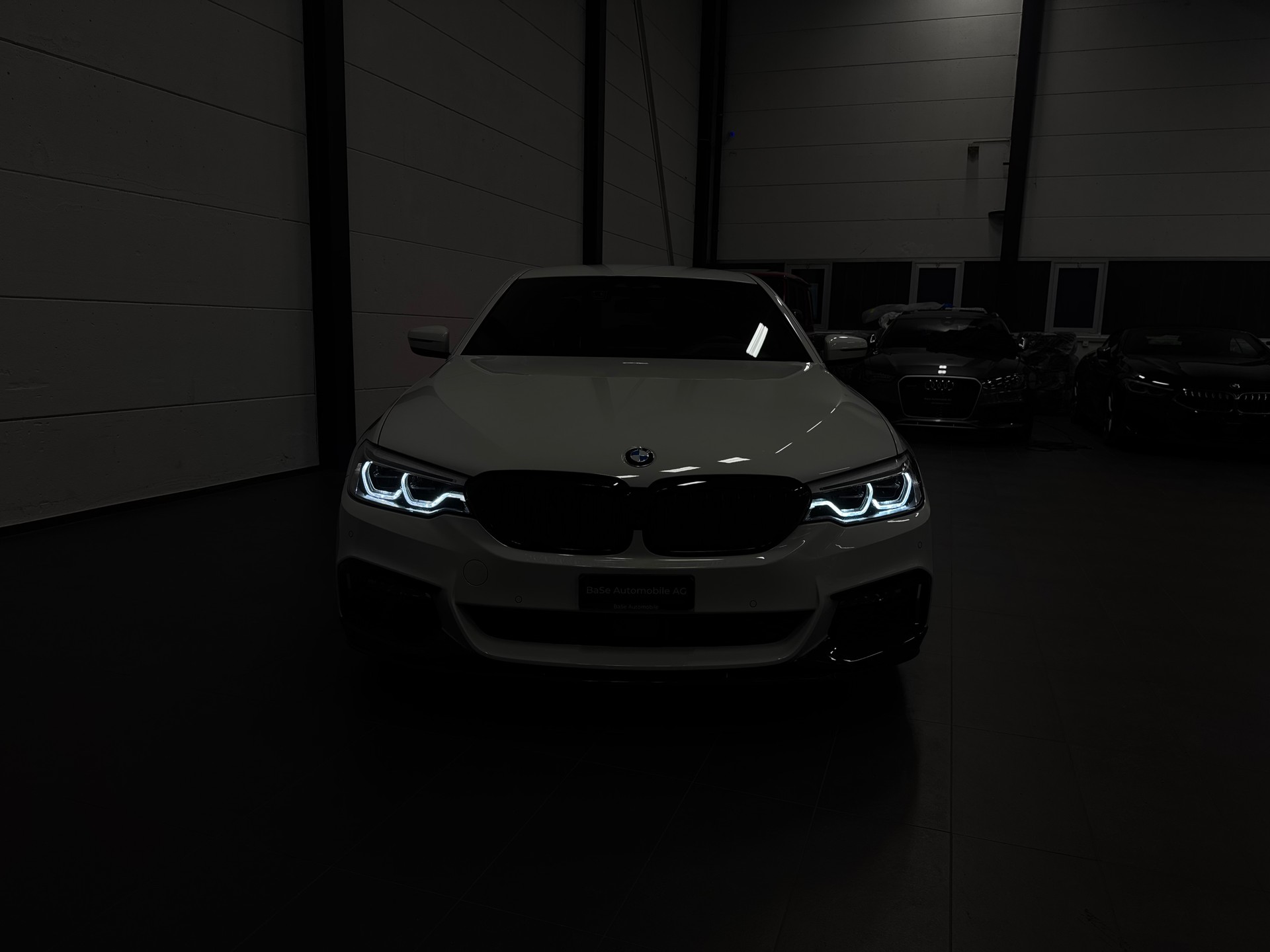 BMW 520d xDrive Steptronic M Paket-image-7