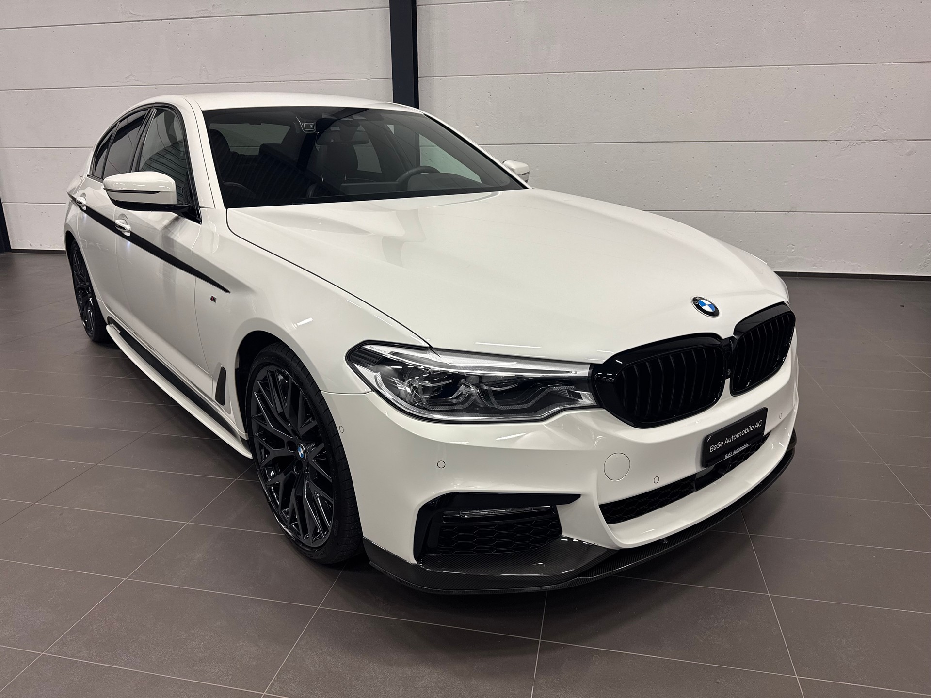 BMW 520d xDrive Steptronic M Paket-image-1