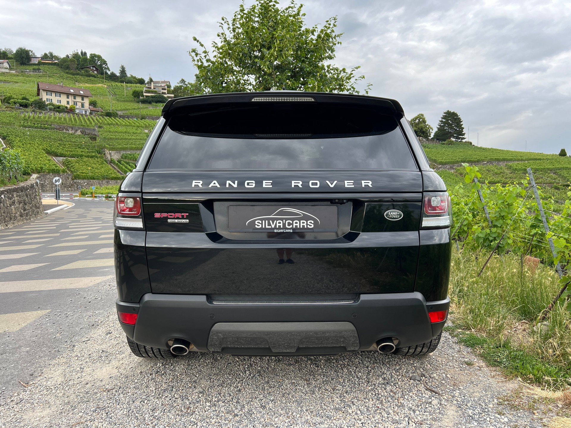 LAND ROVER Range Rover Sport 3.0 SDV6 HSE Automatic-image-4