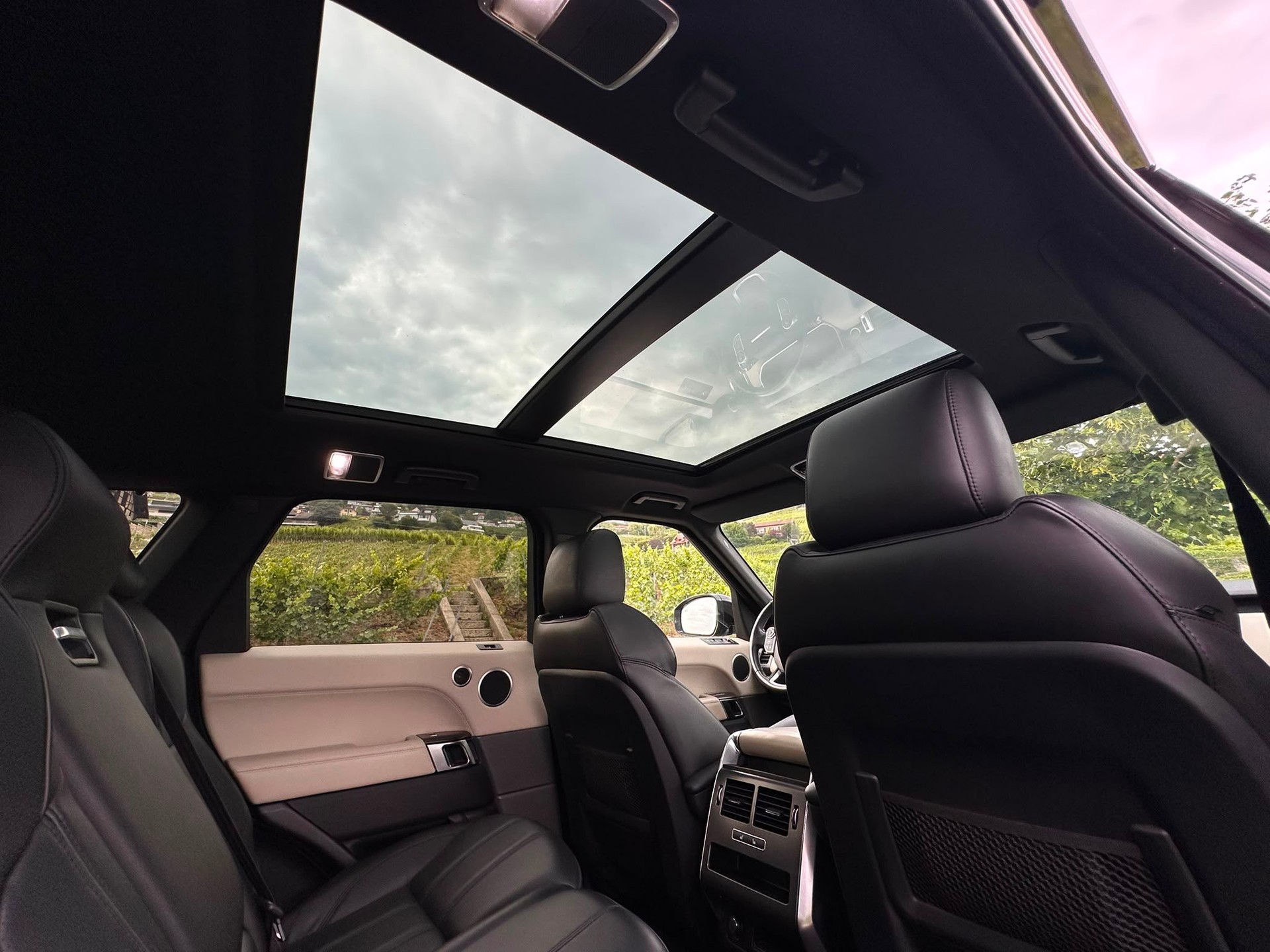 LAND ROVER Range Rover Sport 3.0 SDV6 HSE Automatic-image-11