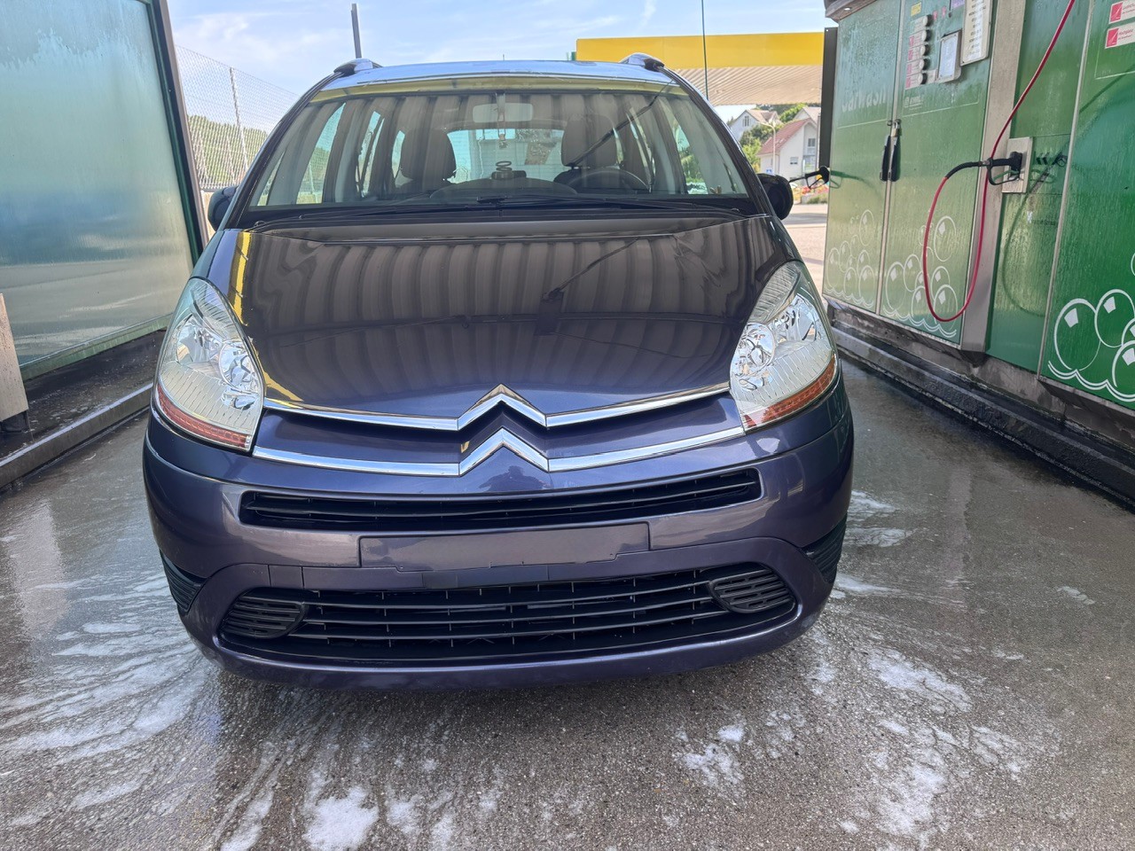 CITROEN Grand C4 Picasso 1.6i 16V Attraction-image-0