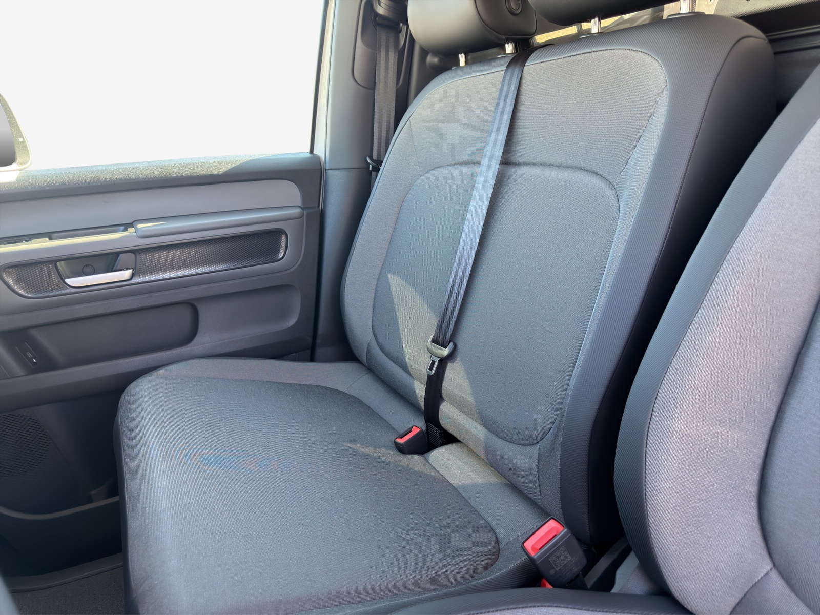 VW ID. Buzz Cargo Pro 4Motion 79/84kWh 2988mm-image-11