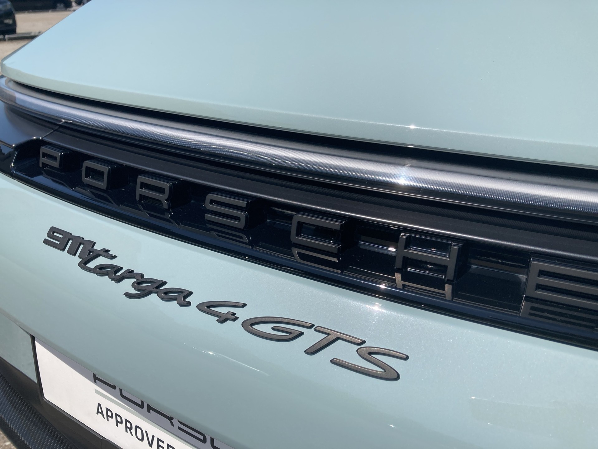 PORSCHE 911 Targa4 GTS-image-19