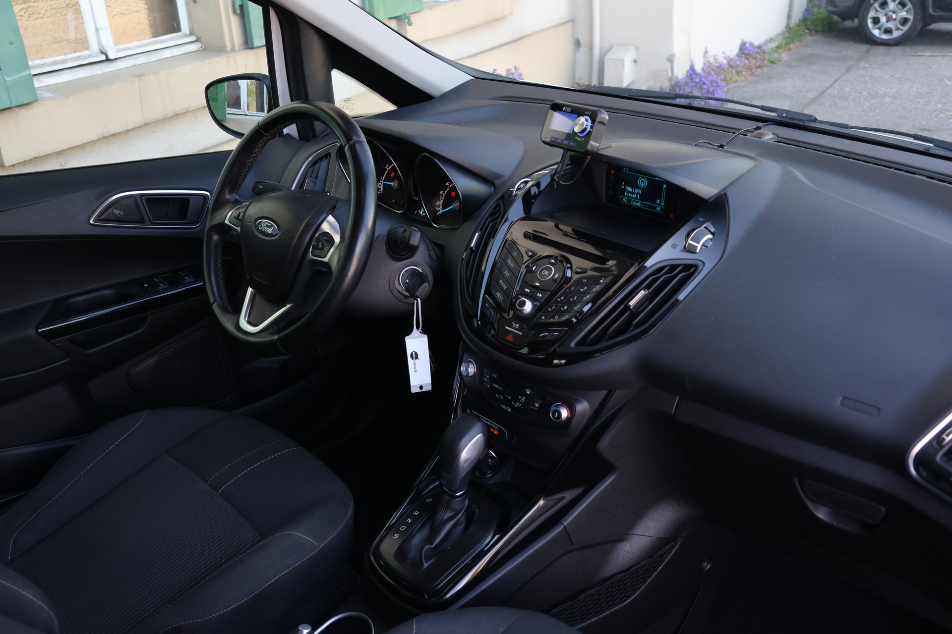 FORD B-Max 1.6 Ti-VCT PowerShift-image-8
