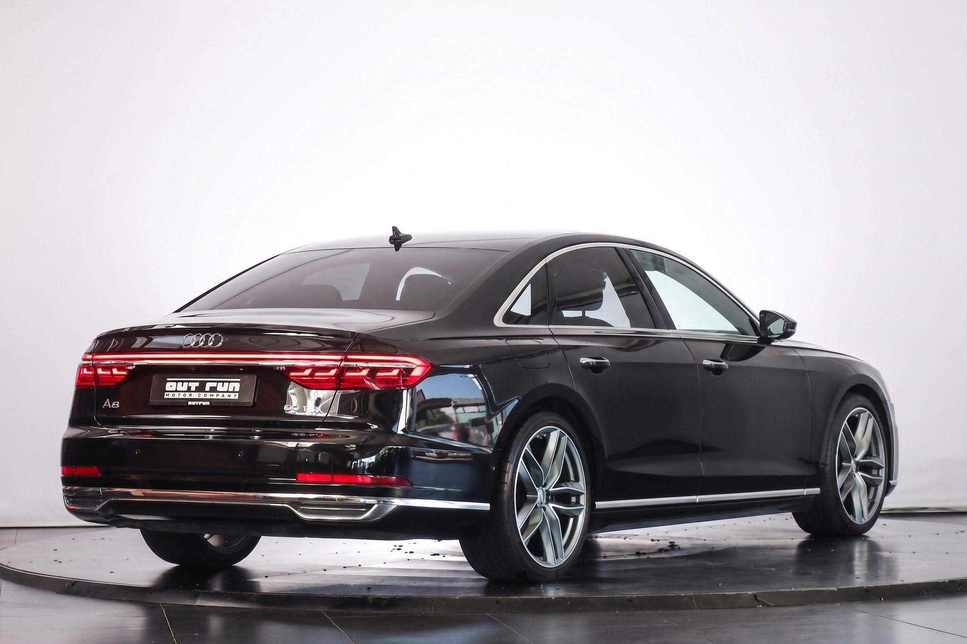AUDI A8 50 TDI quattro tiptronic-showroom-element-3