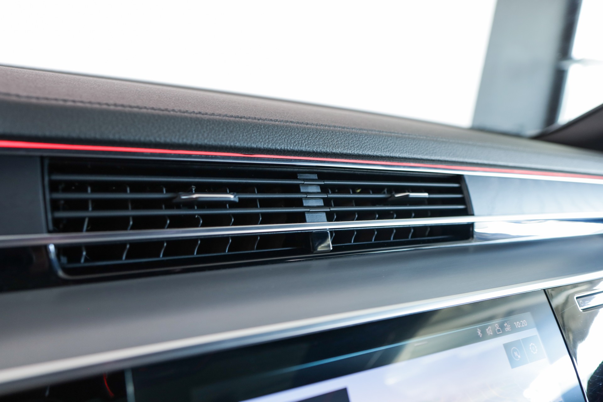 AUDI A8 50 TDI quattro tiptronic-image-13