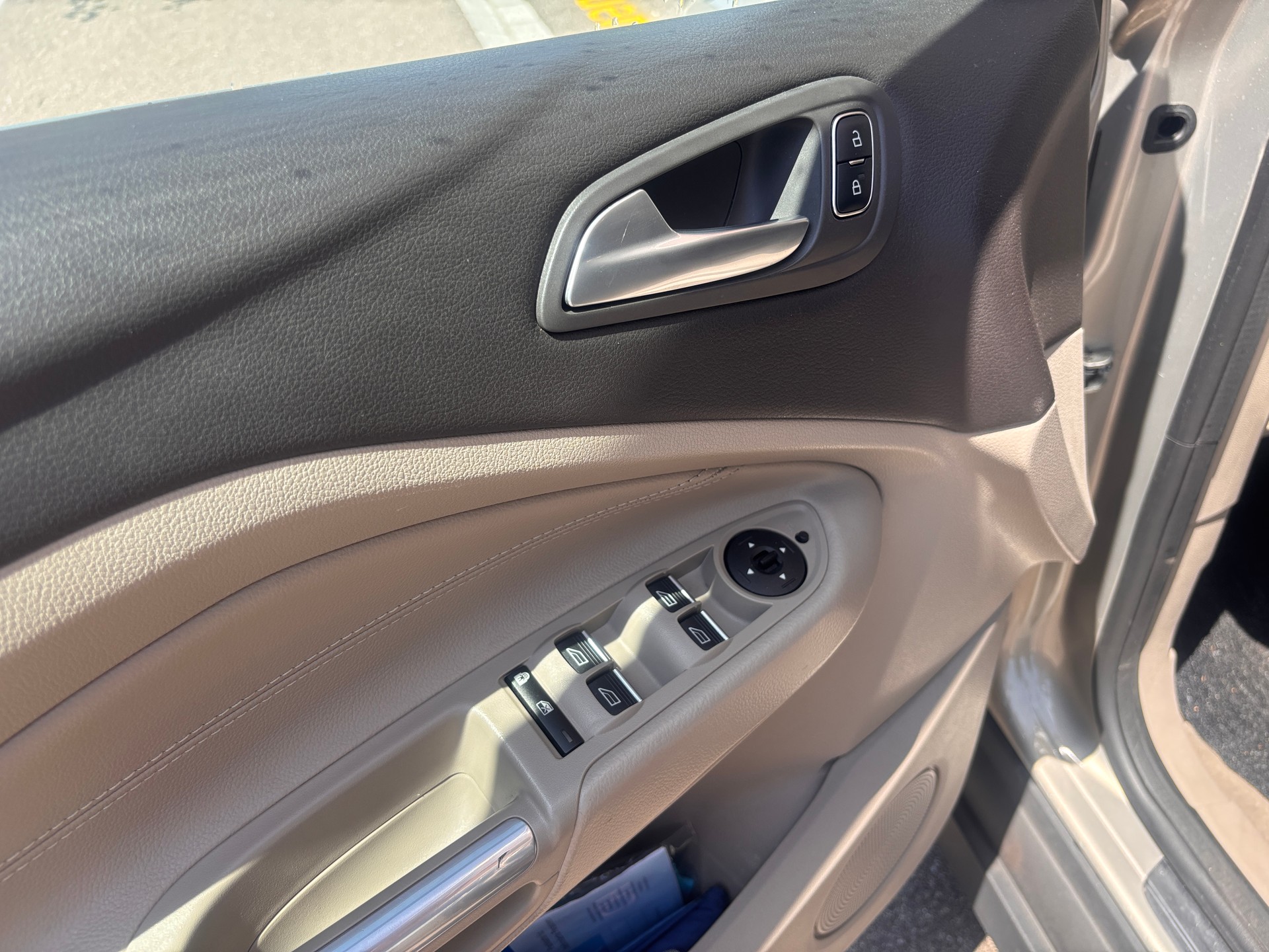 FORD 1.5i GrC-Max 182 Titanium Automat-image-2