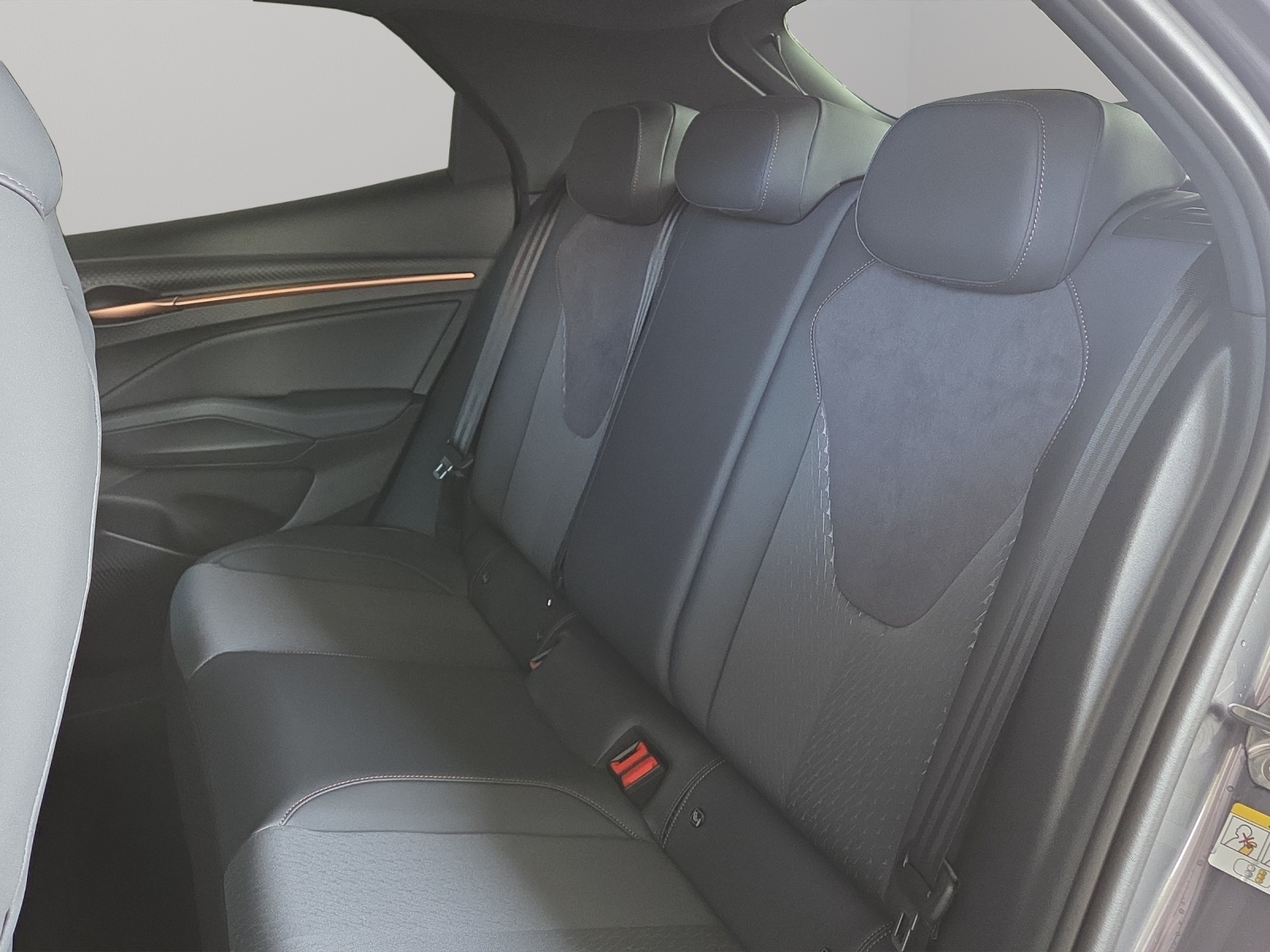 CUPRA Raval 52 kWh Dynamic+-image-8