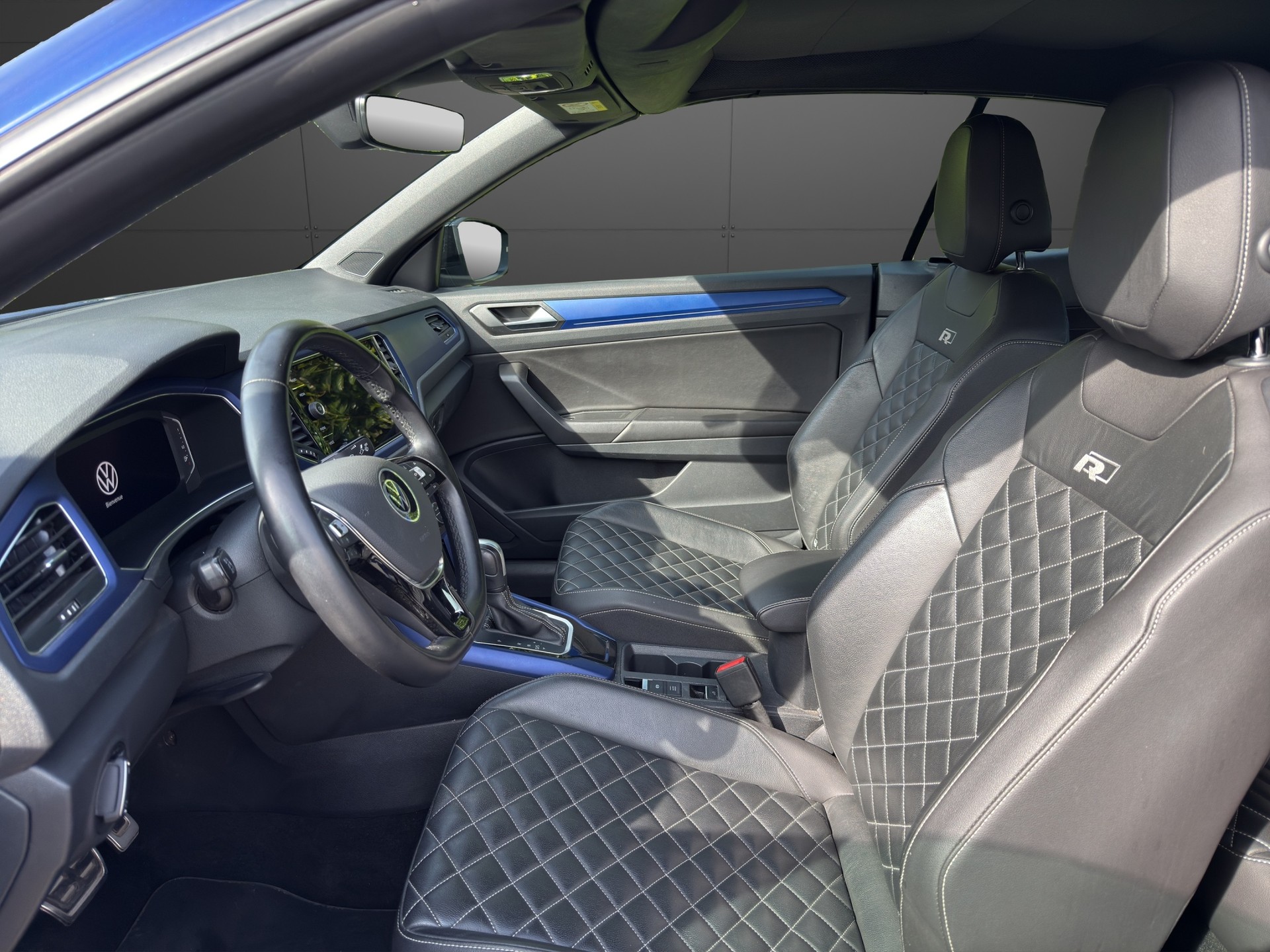 VW 1.5 TSI R-Line DSG-image-2