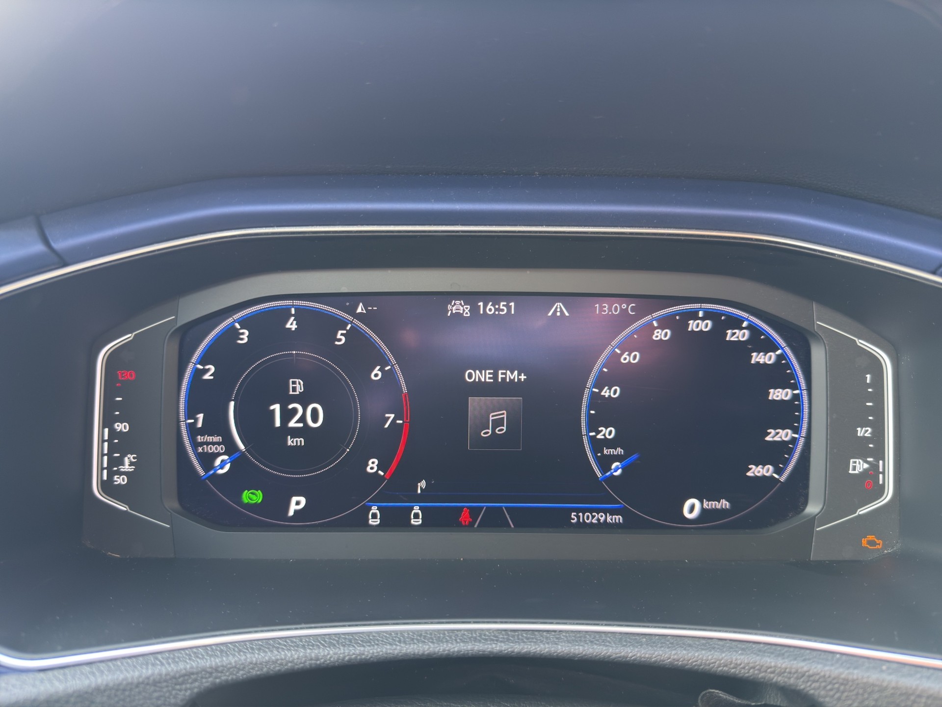 VW 1.5 TSI R-Line DSG-image-3