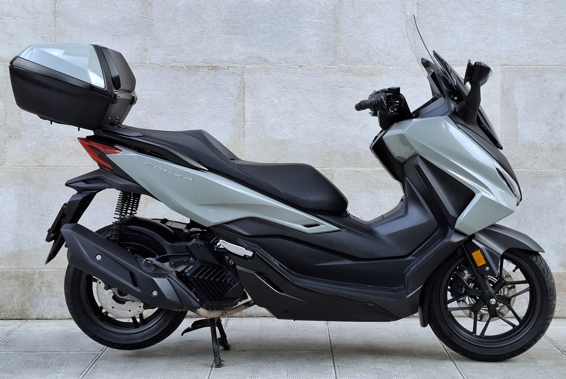 HONDA Nss 125 Forza Smart TopBox