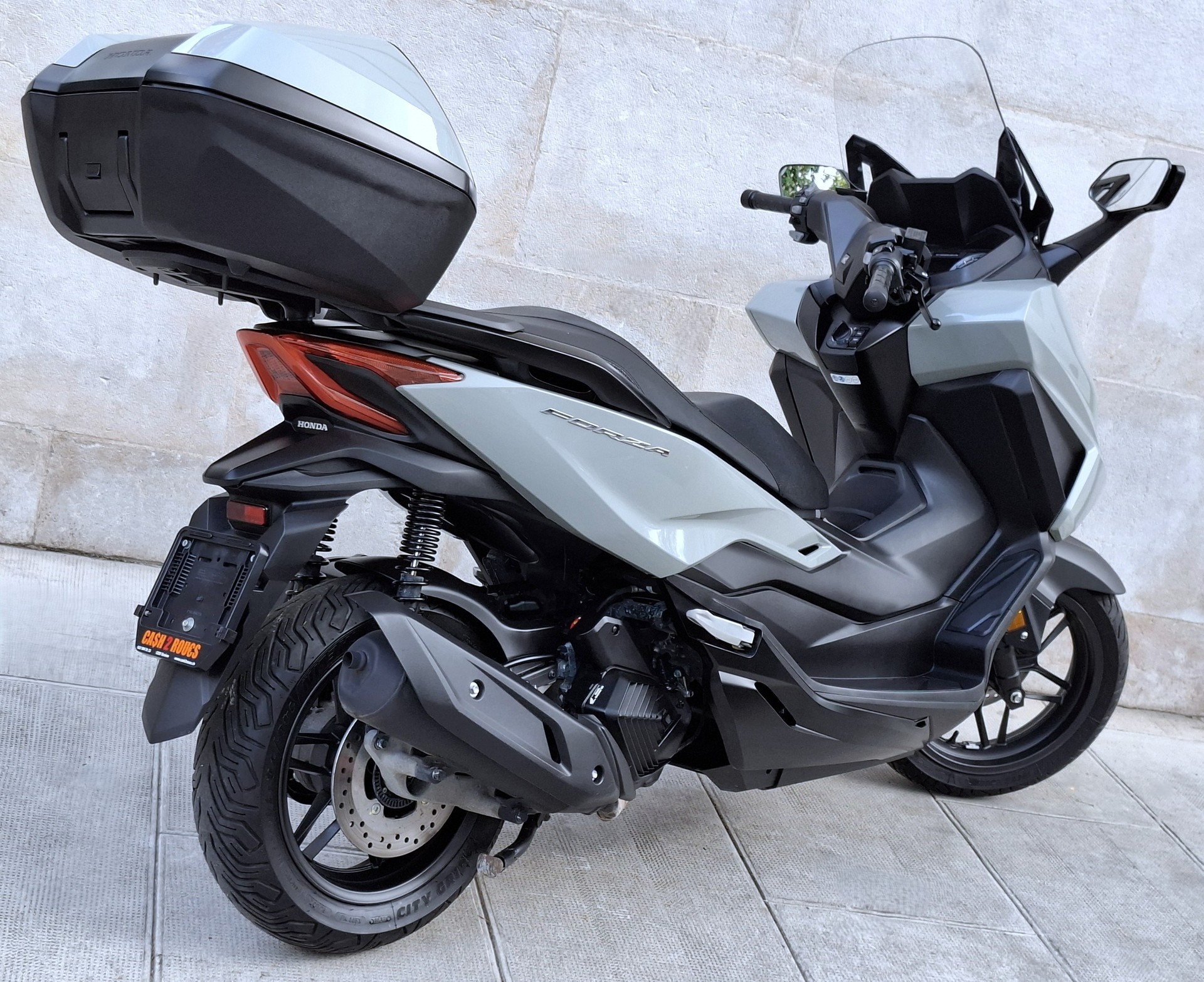 HONDA Nss 125 Forza Smart TopBox-image-4