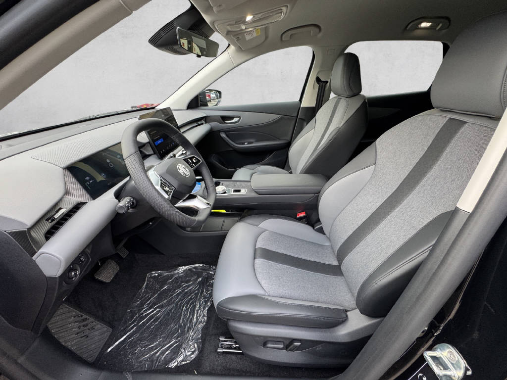 MG S5 EV 64 kWh Luxury EV-image-7