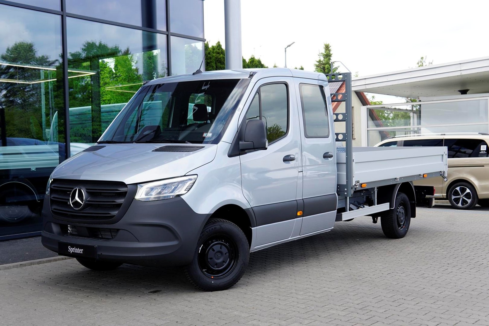 MERCEDES-BENZ Sprinter 317 CDI Lang 9G-TRONIC-image-0