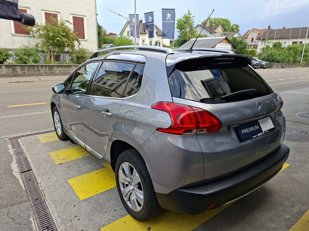 PEUGEOT 2008 1.6 VTi Allure-image-17