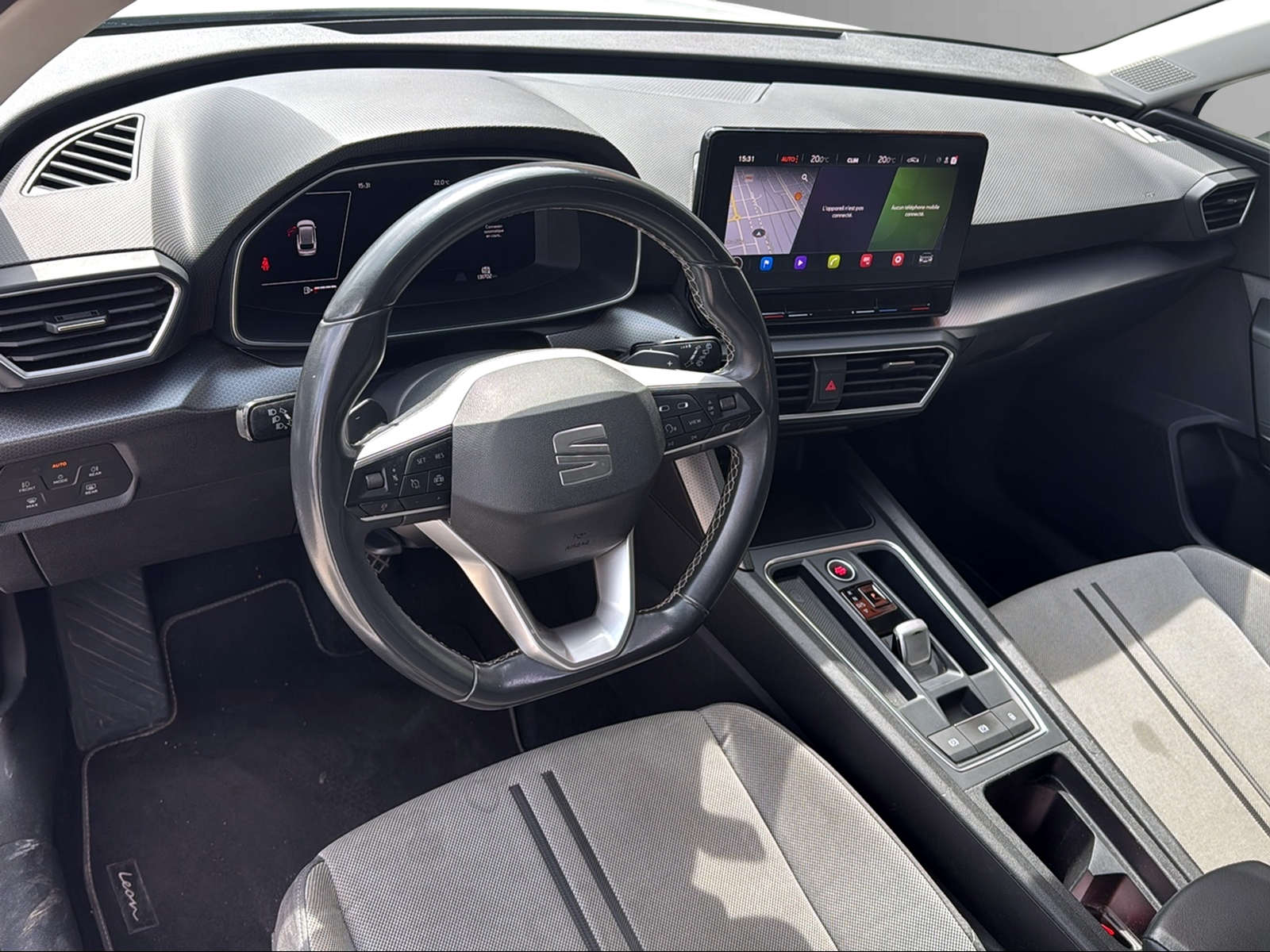 SEAT Leon ST 1.0 eTSI mHEV DSG Style-image-11