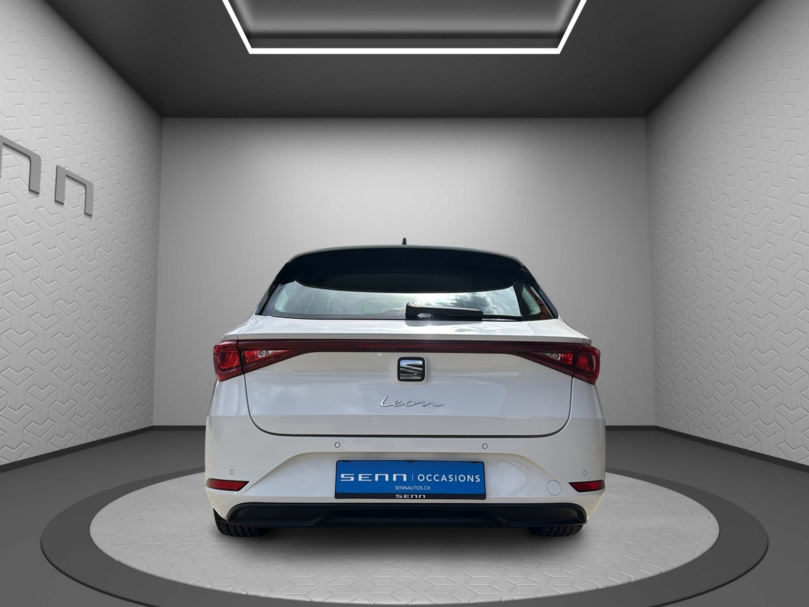 SEAT Leon ST 1.0 eTSI mHEV DSG Style-image-4