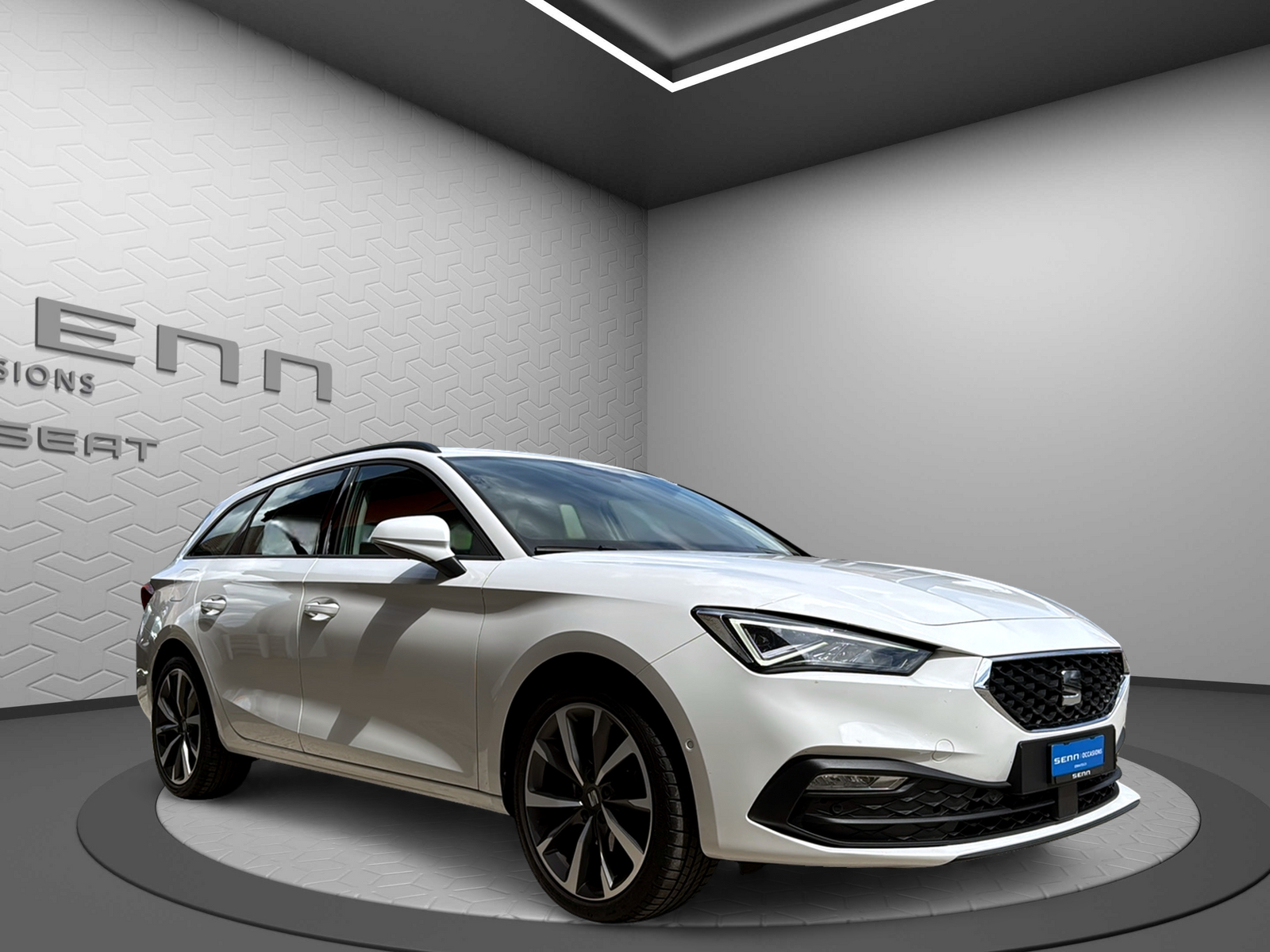 SEAT Leon ST 1.0 eTSI mHEV DSG Style-image-7