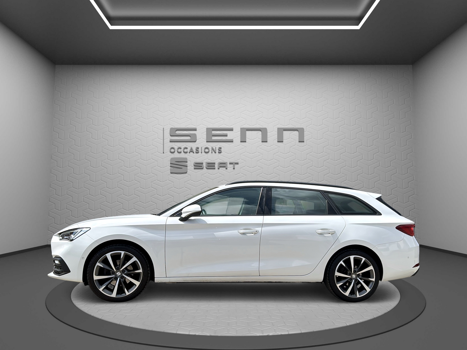 SEAT Leon ST 1.0 eTSI mHEV DSG Style-image-2