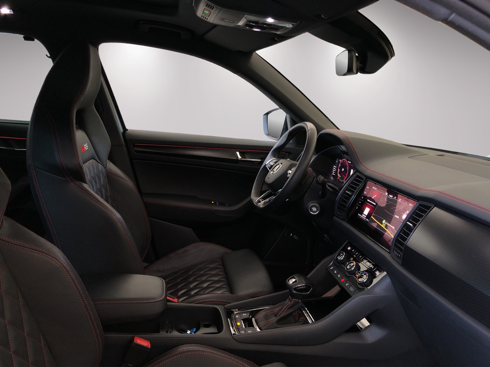SKODA Kodiaq 2.0 TSI 4x4 RS-image-14