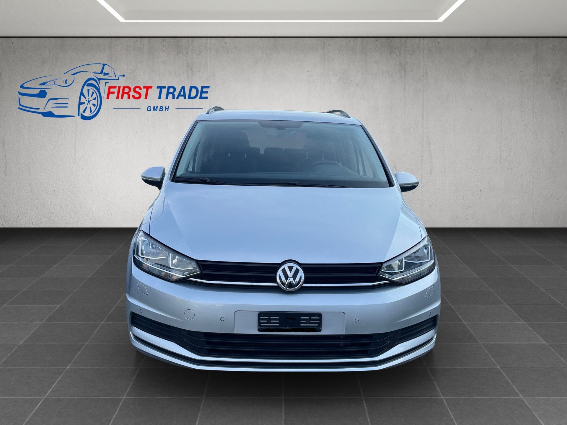 VW Touran 1.4 TSI BlueMotion Technology Trendline DSG, 7 Plätzer.-image-1