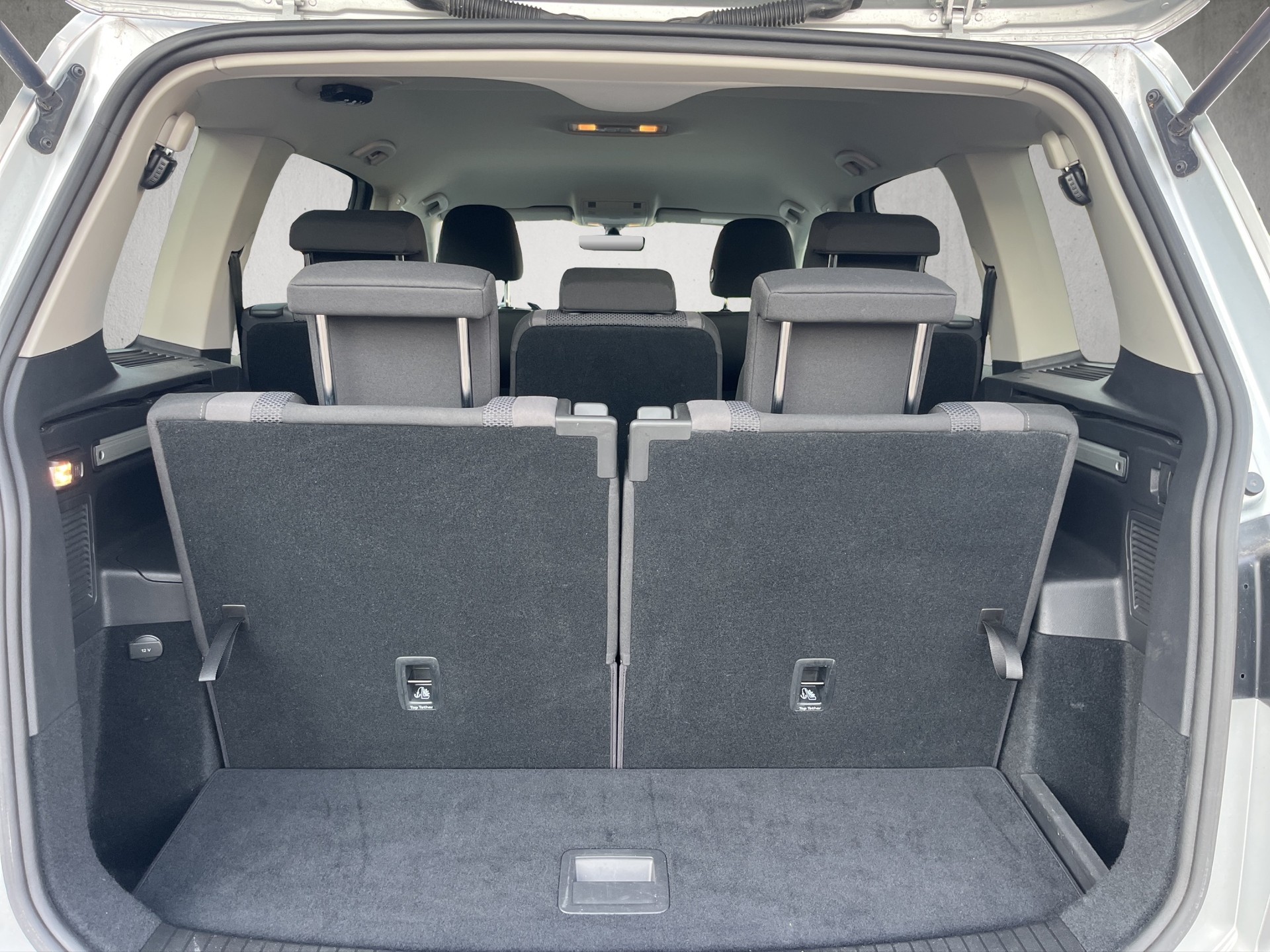 VW Touran 1.4 TSI BlueMotion Technology Trendline DSG, 7 Plätzer.-image-11