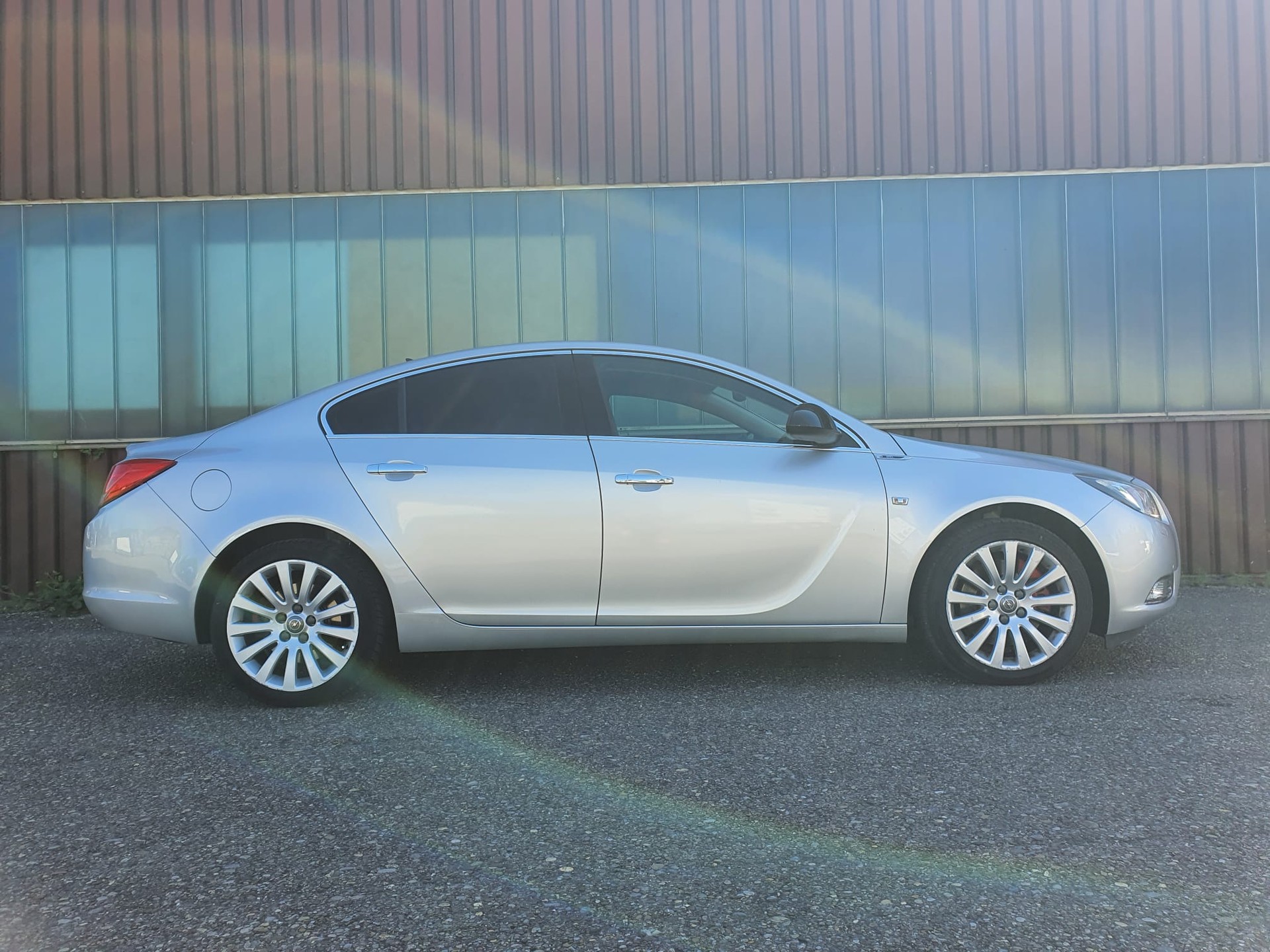 OPEL Insignia 2.8 Turbo Sport 4WD Automatic-image-7