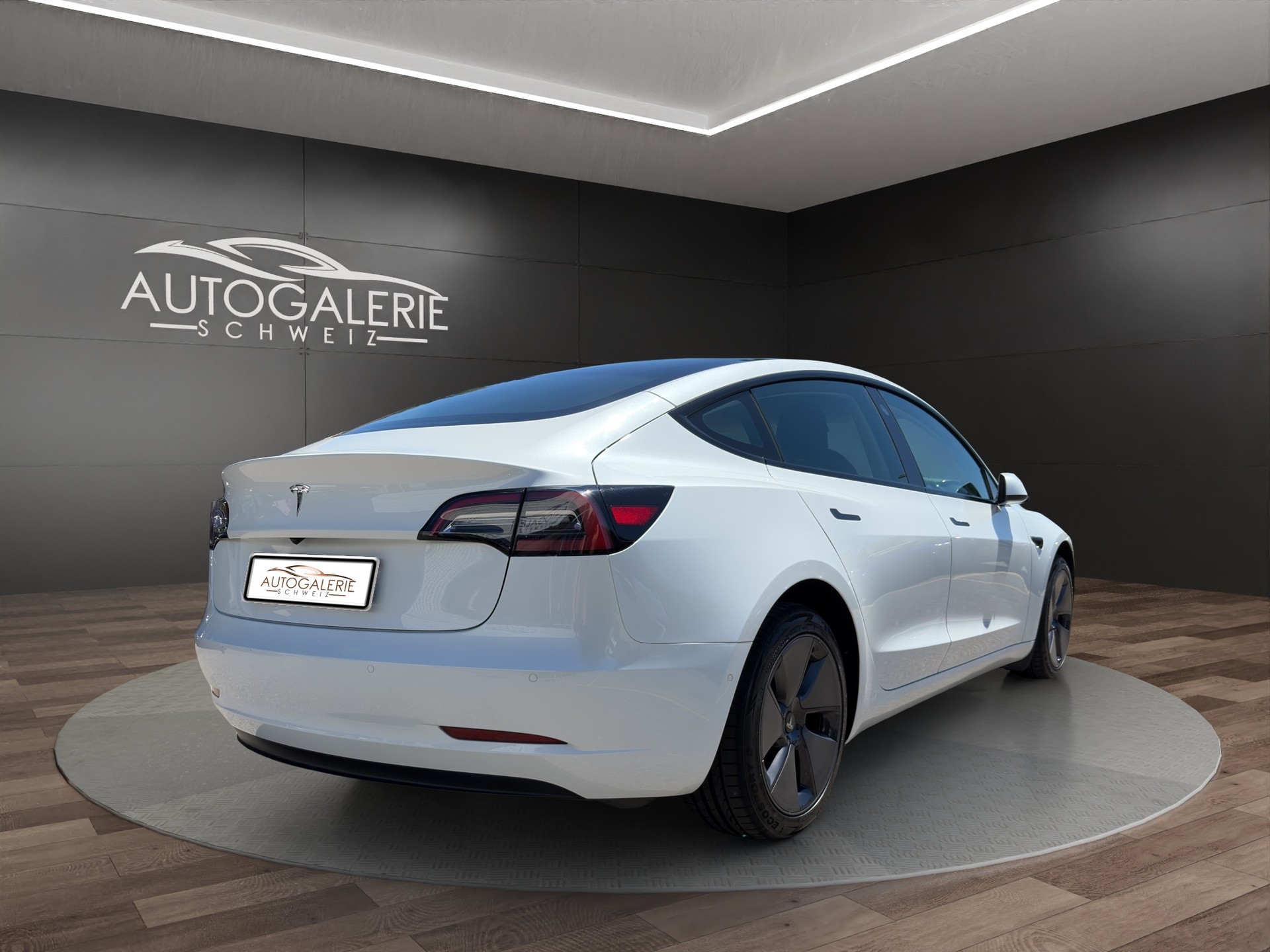 TESLA Model 3 | CH Fahrzeug | Erstbesitz | TOP Gepflegt | Enhanced Autopilot |-image-4