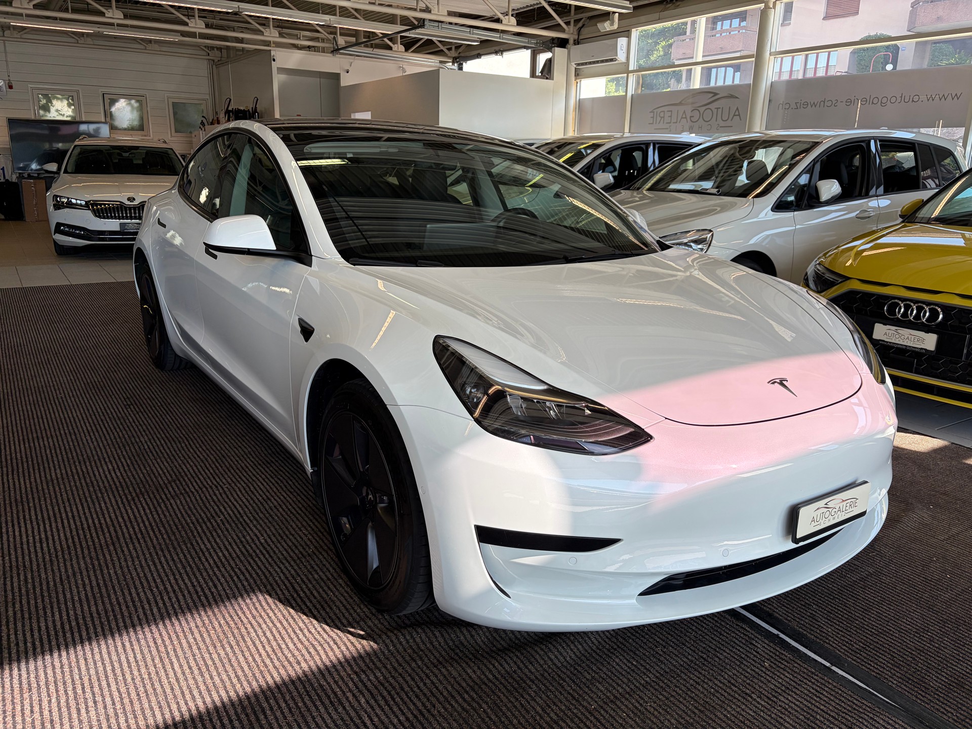TESLA Model 3 | CH Fahrzeug | Erstbesitz | TOP Gepflegt | Enhanced Autopilot |-image-32